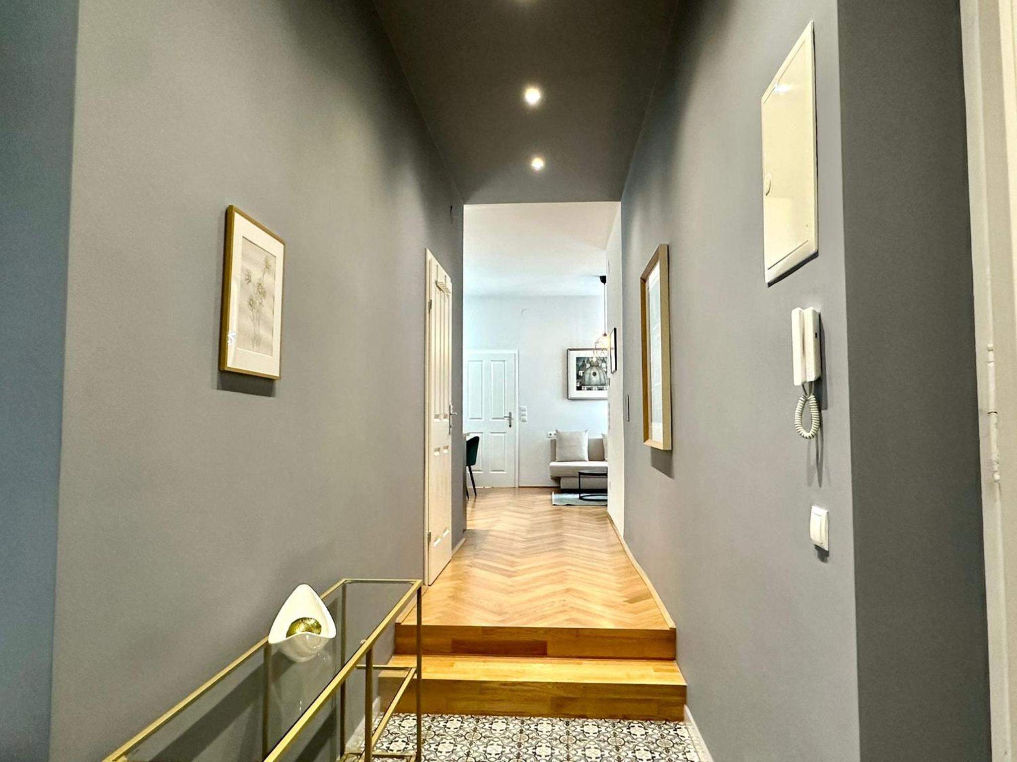 Boutique Suite near Museum District