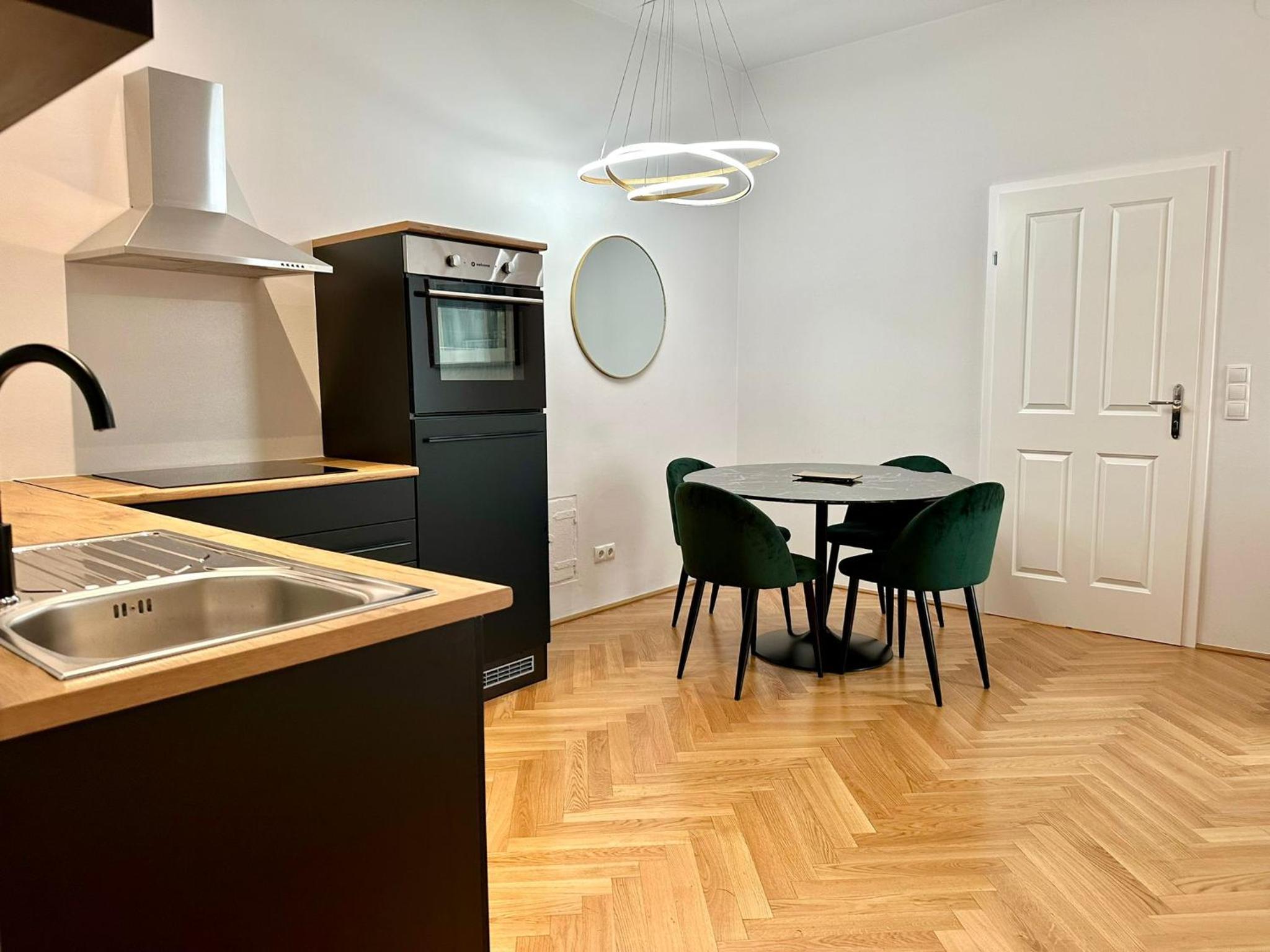 Boutique Suite near Museum District