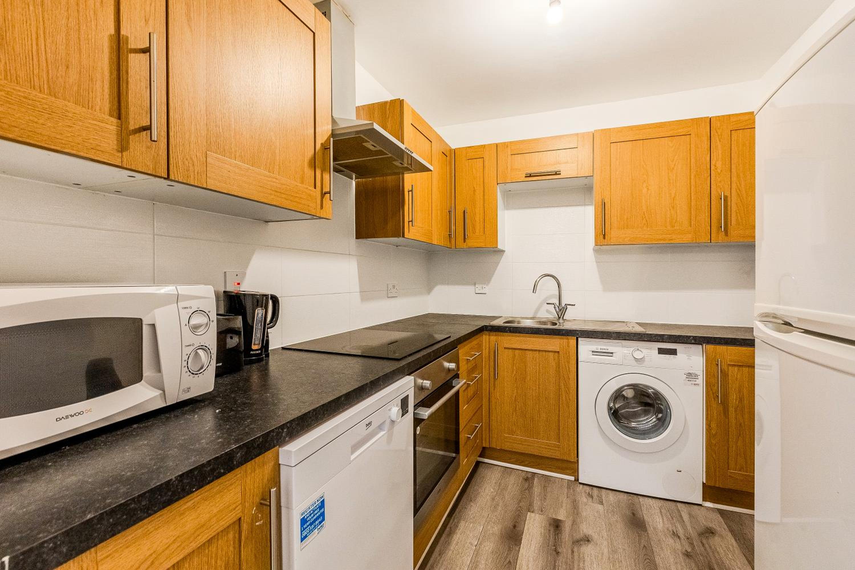 Central 2BR in Vibrant Spitalfields, 5min Tube
