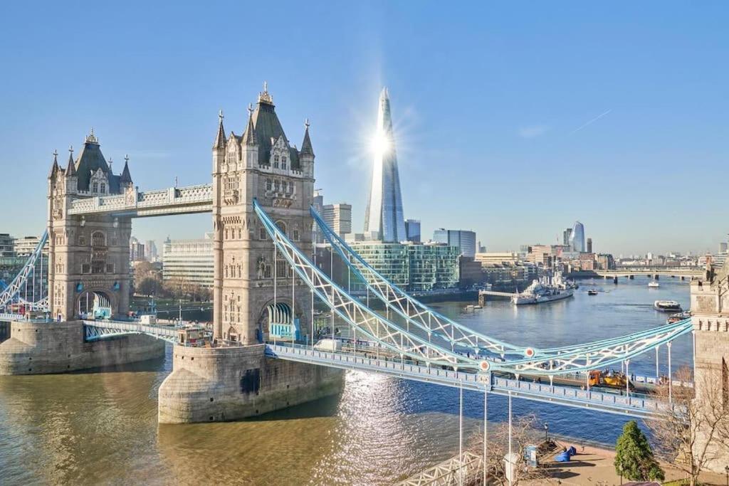 Central 2BR in Vibrant Spitalfields, 5min Tube