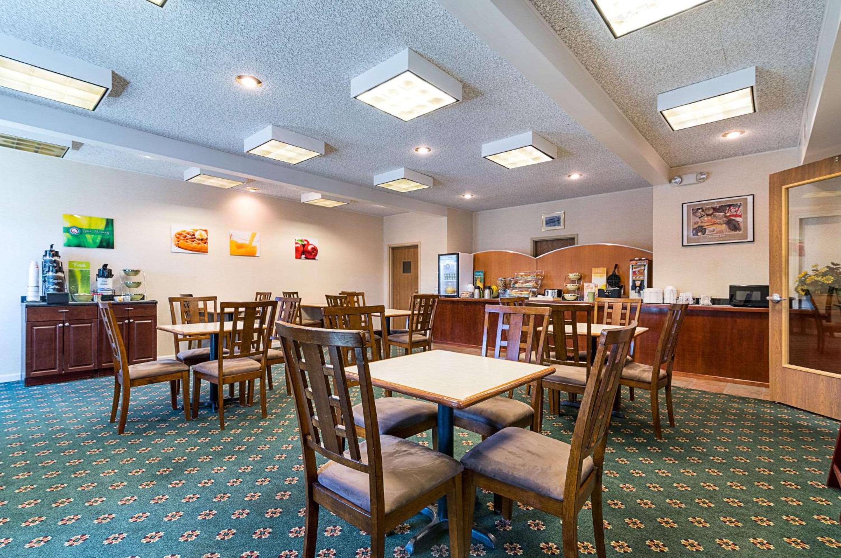 Quality Inn Suites Schoharie near Howe Caverns - Property Image 88