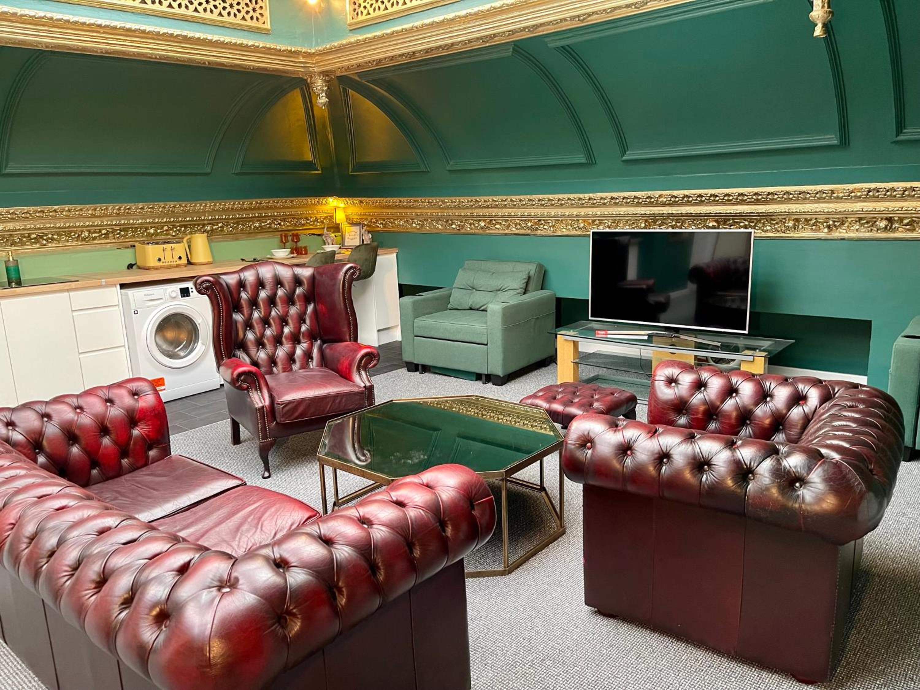 Romantic Victorian Suite