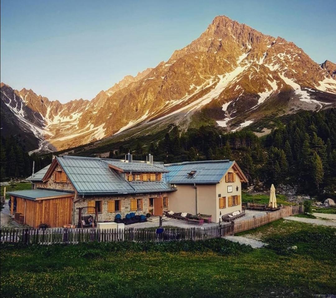 Haus Gfall