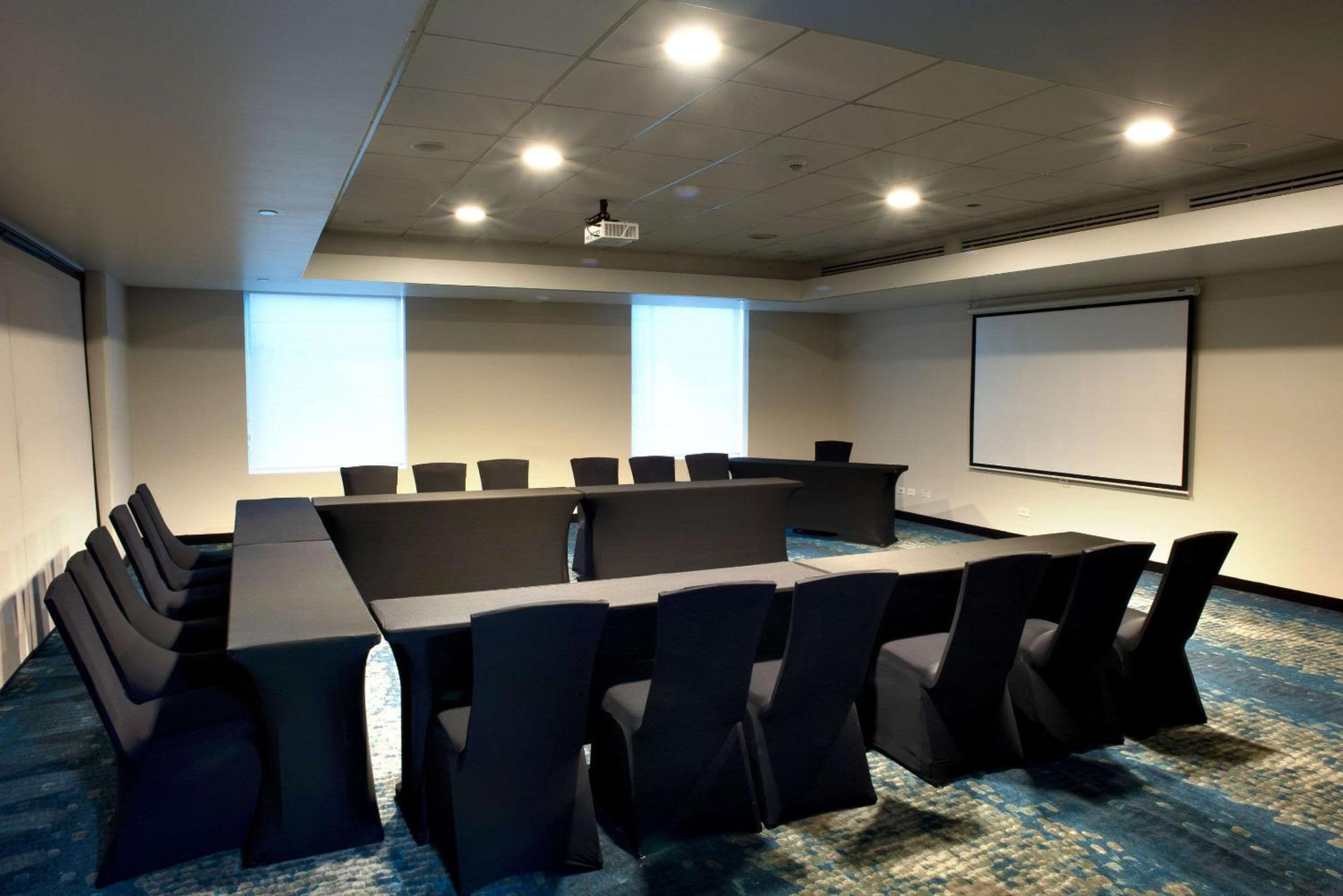 Park Inn San Jose by Radisson - Property Image 5