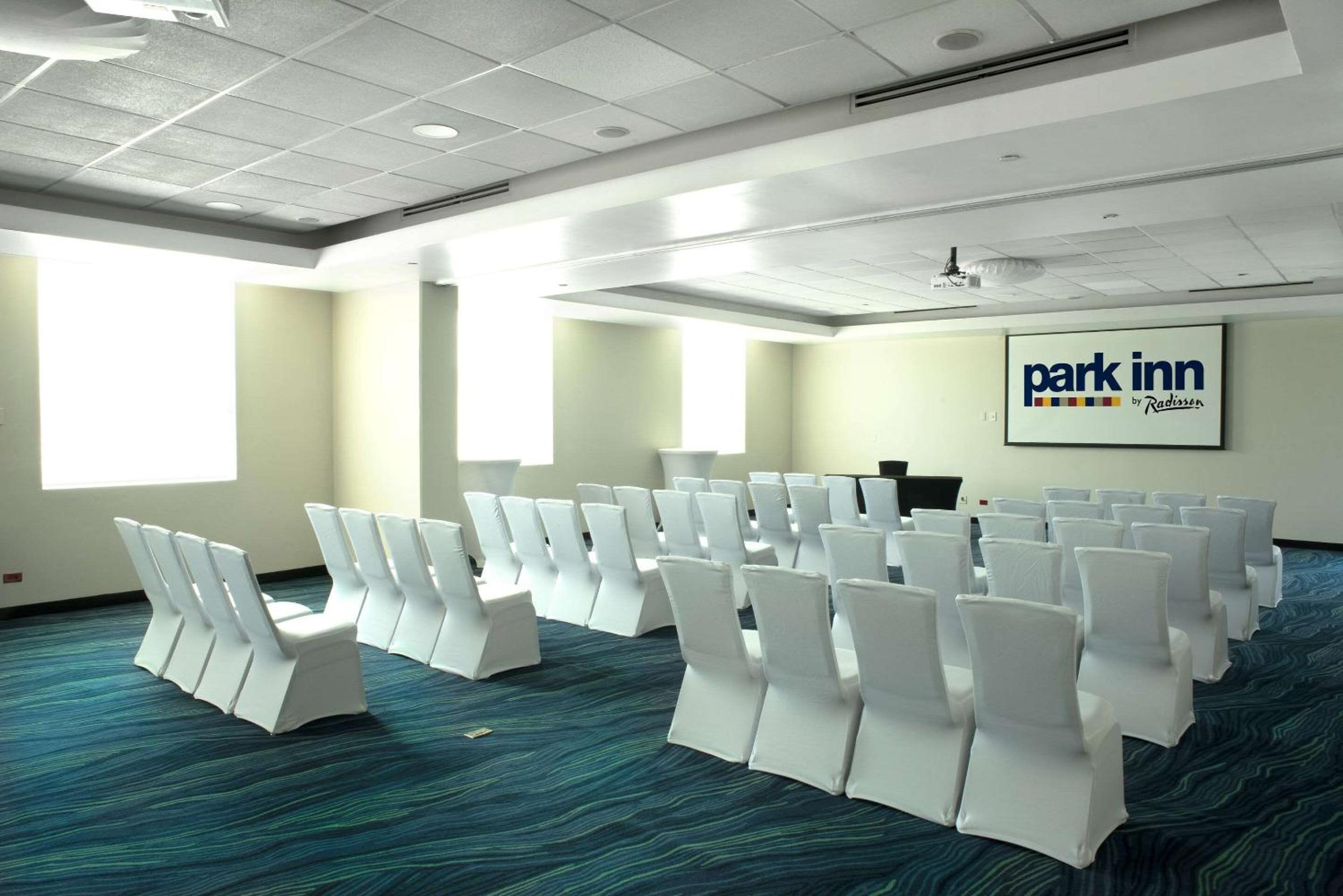 Park Inn San Jose by Radisson - Property Image 8