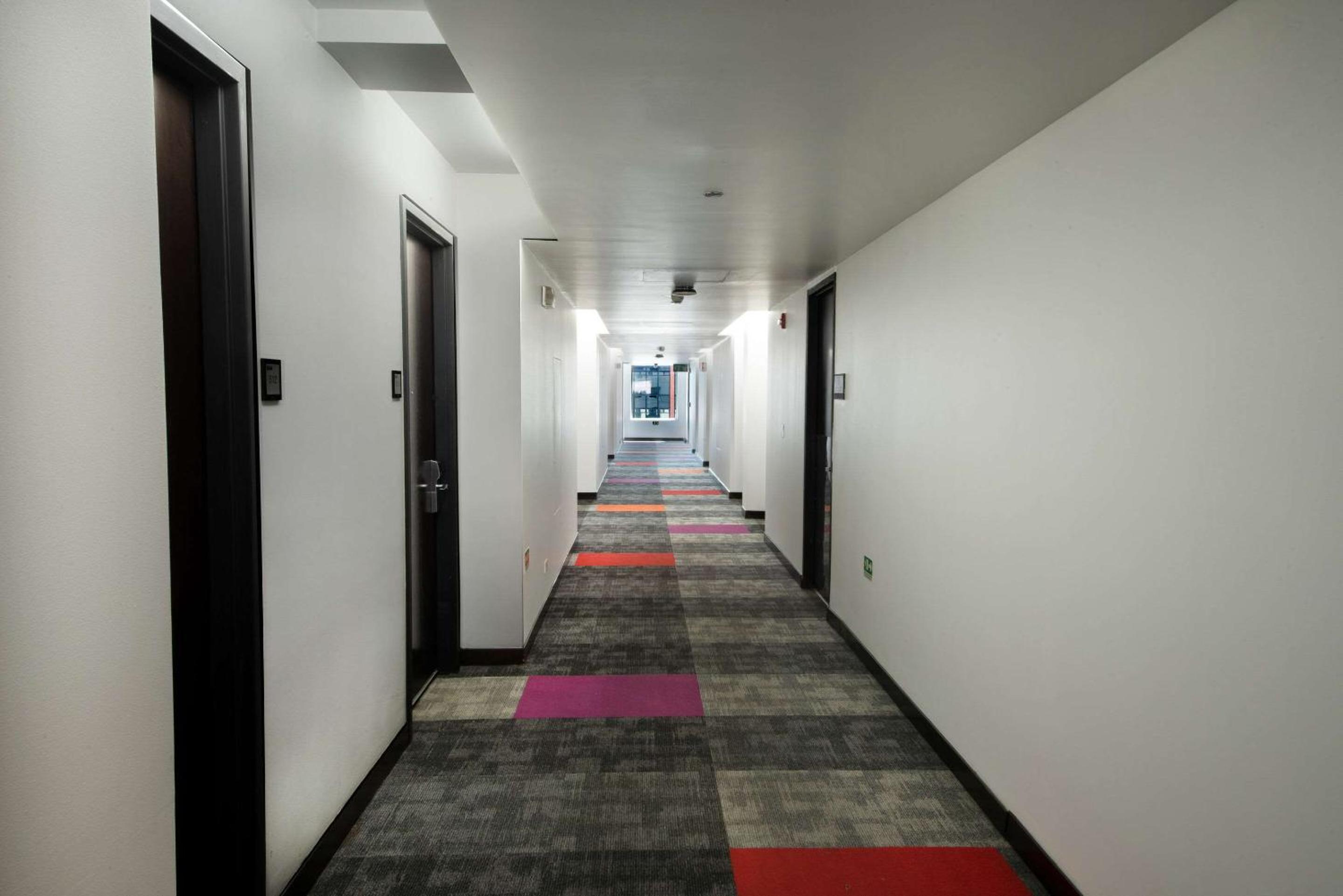 Park Inn San Jose by Radisson - Property Image 17