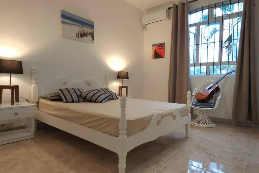3 bedroom comfortable bungalow La Gaulette view 2