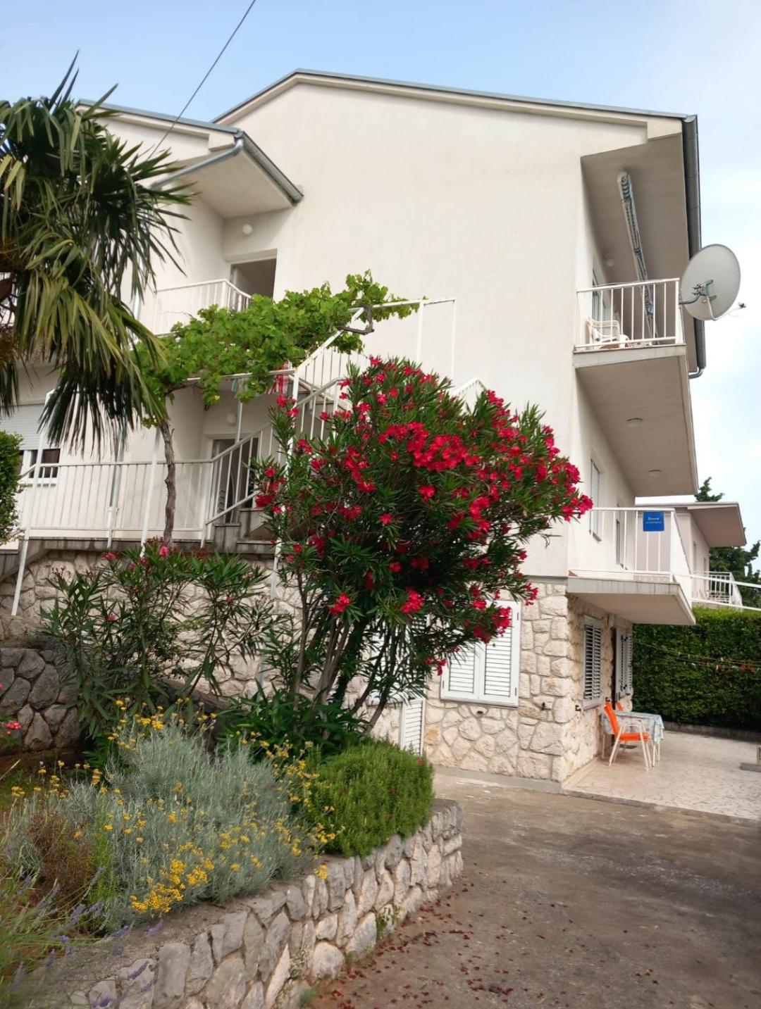 Apartments Simona view 4