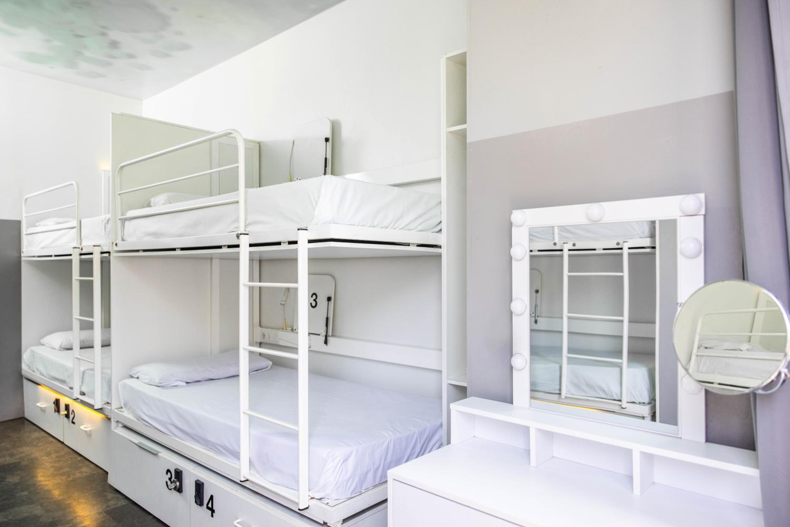 Urbany Hostel BCN GO!