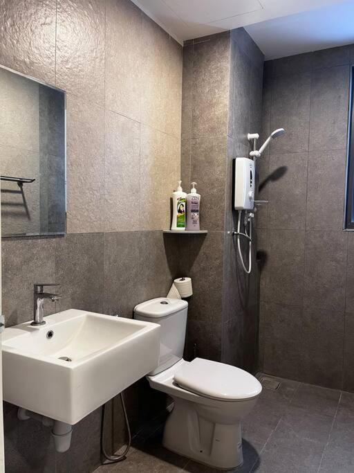 Modern Cozy Suite Enesta Kepong, Kuala Lumpur