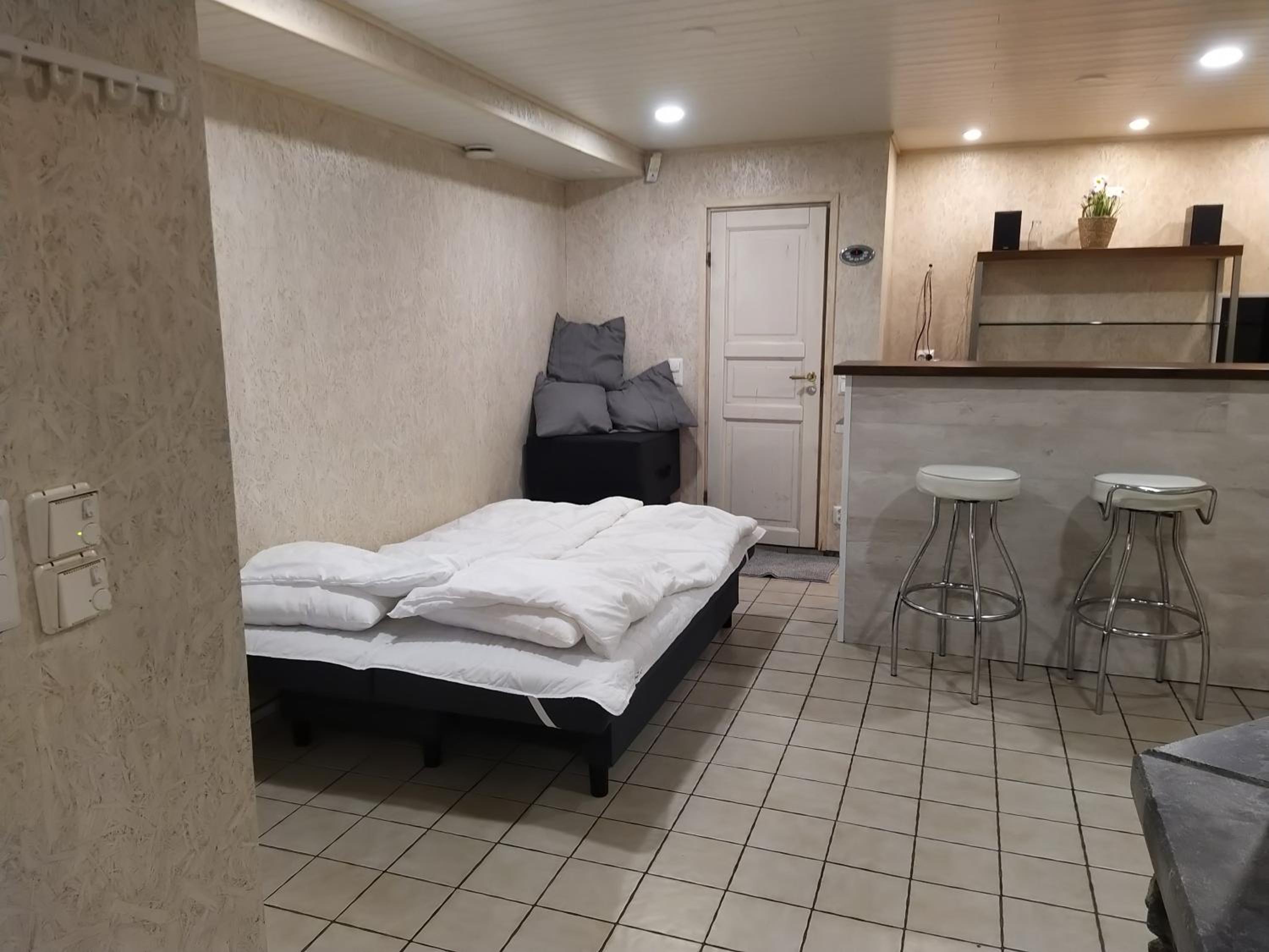 Mökki luonnon keskellä Espoossa