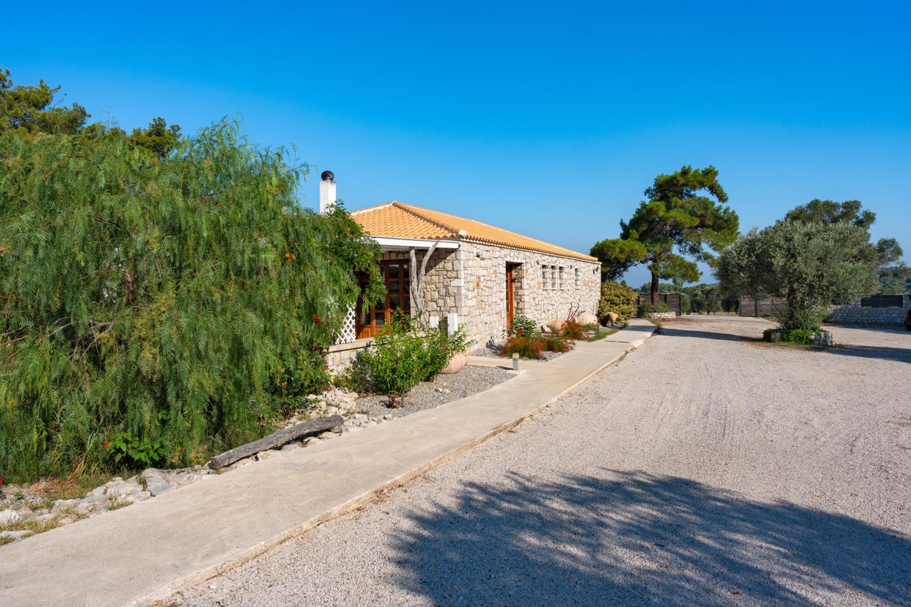AGROTOPIA Guesthouses