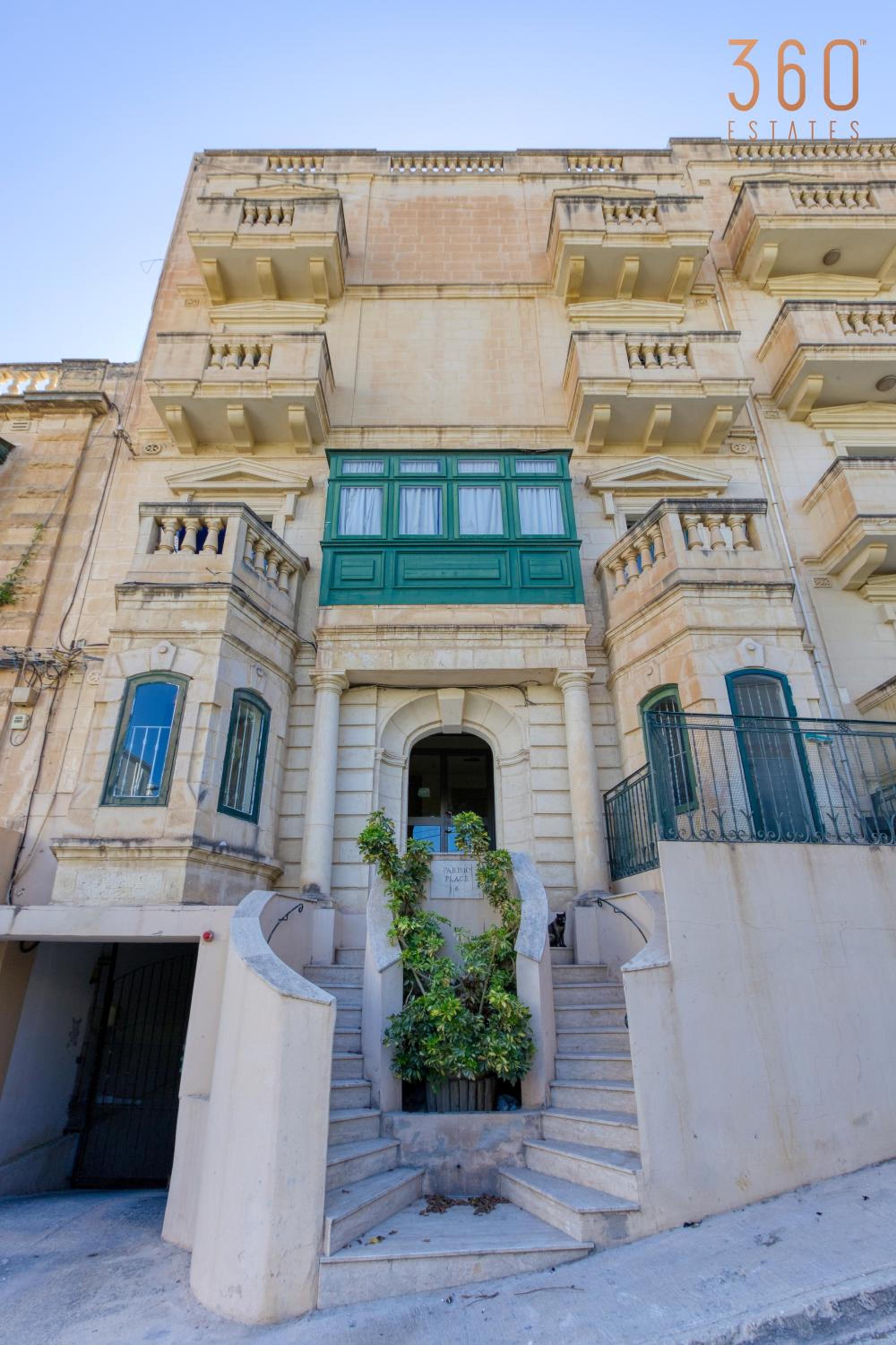 Spacious 3BR home with private Terrace in Sliema by 360 Estates view 5