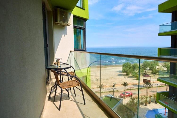 Alezzi Seaside 1