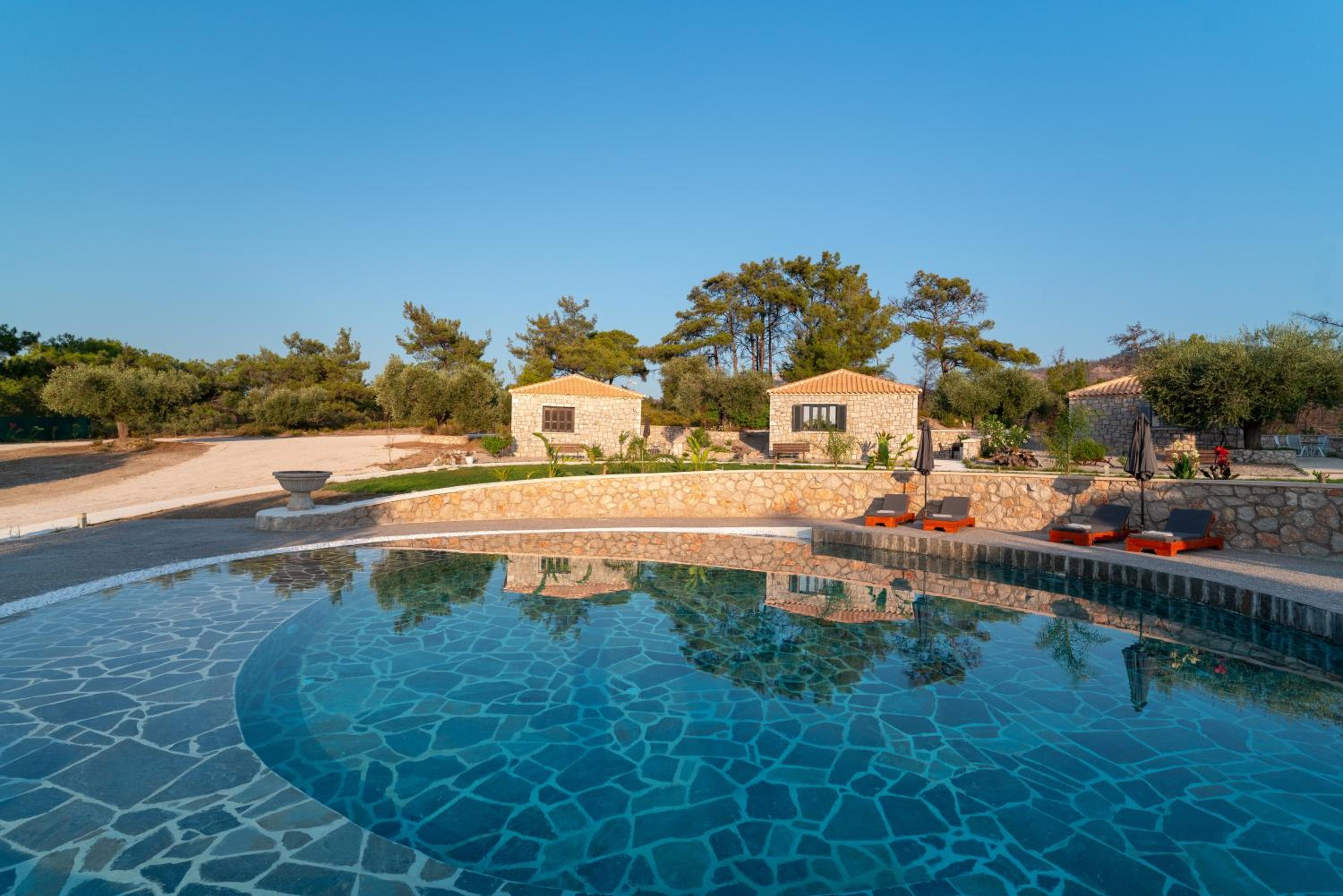 AGROTOPIA Guesthouses