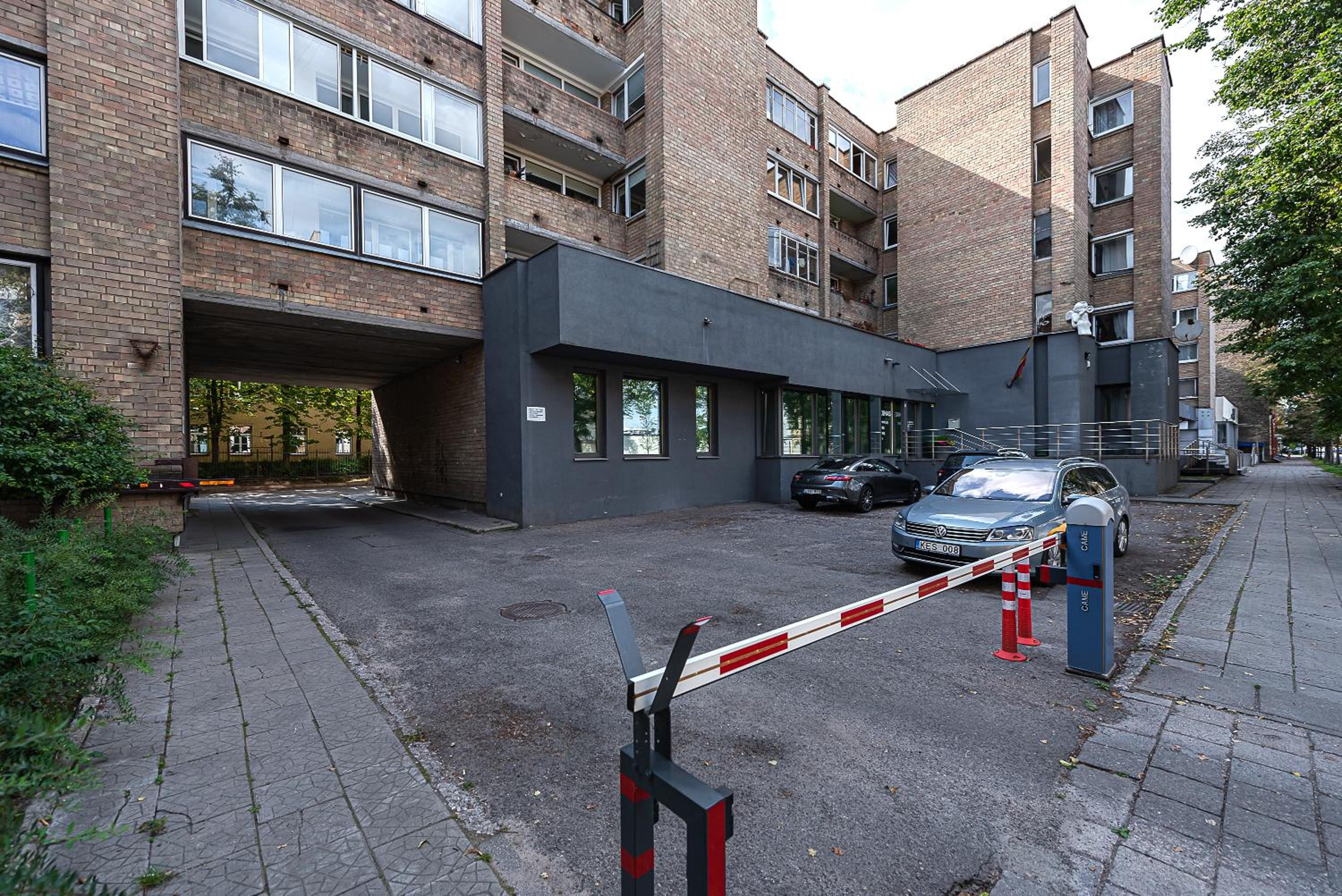 Algirdo Apartments, Self Check-in, Free Private Parking view 2