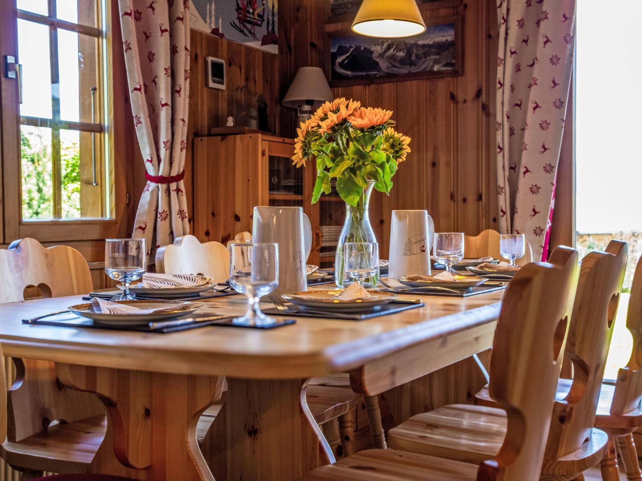 Chalet Mirabeau 6 by Interhome