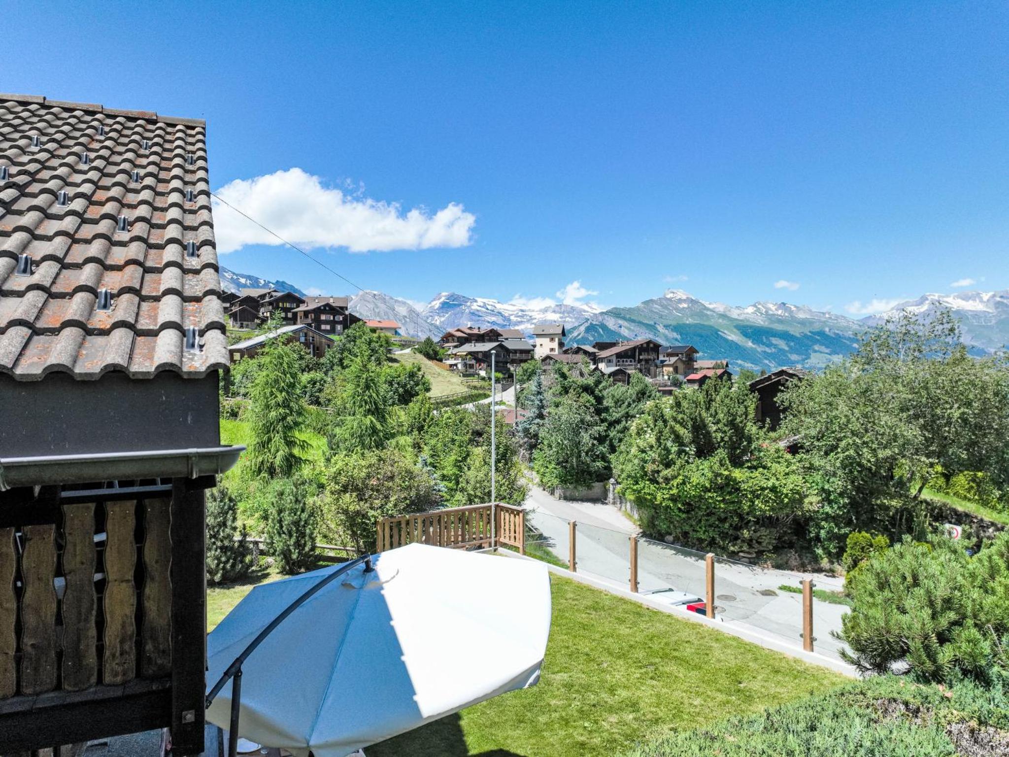Chalet Mirabeau 6 by Interhome