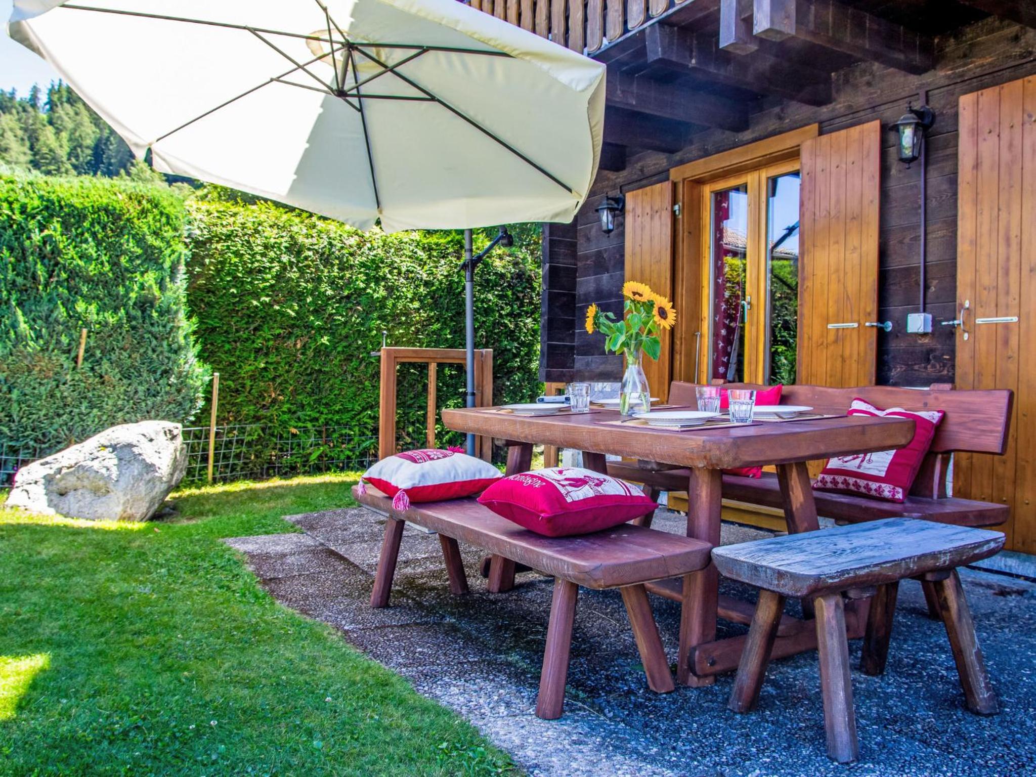 Chalet Mirabeau 6 by Interhome