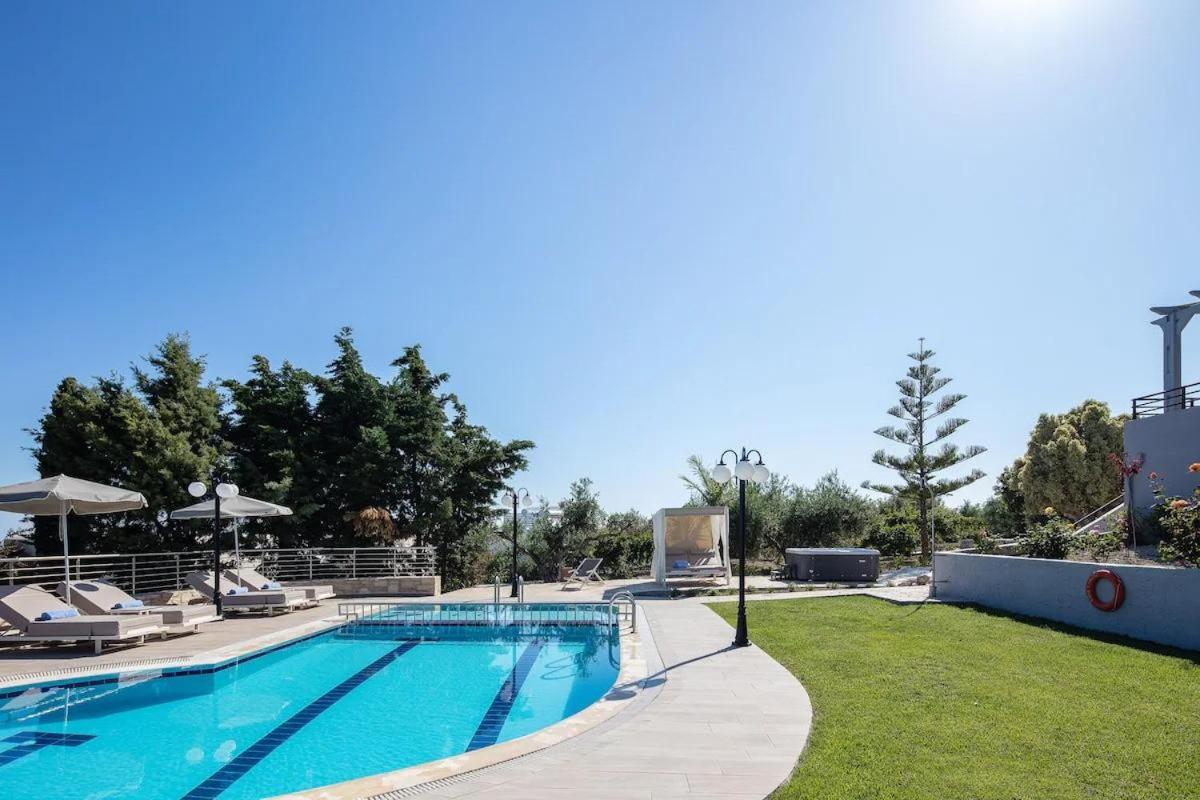 Villa Kyveli
