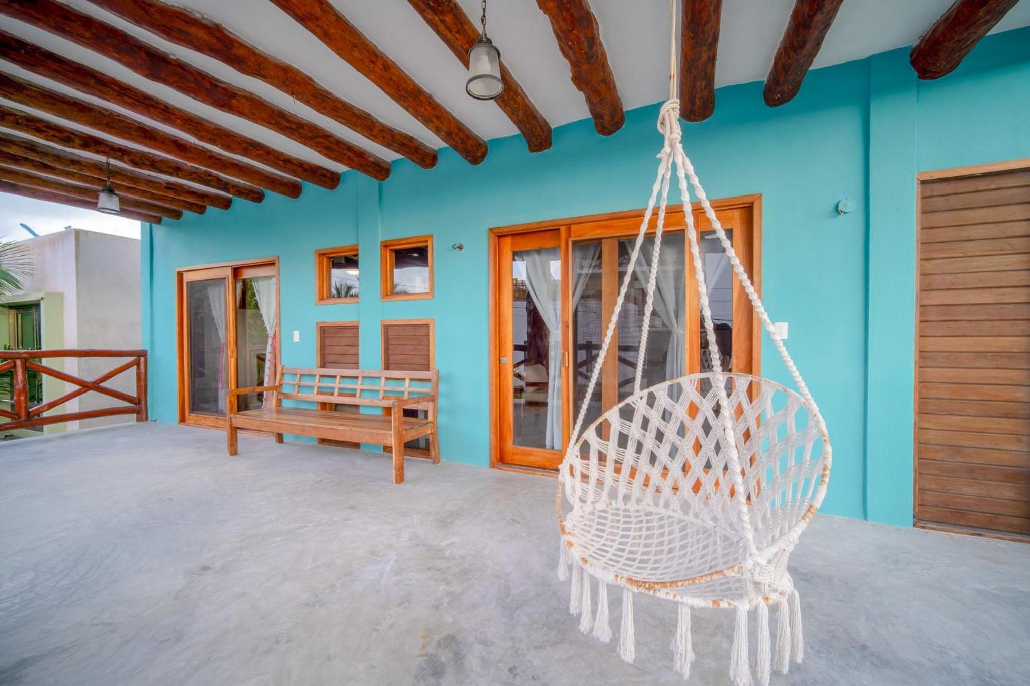 PENINSULA STAYS 3BR House Tiburón Ballena BEST in HOLBOX view 2