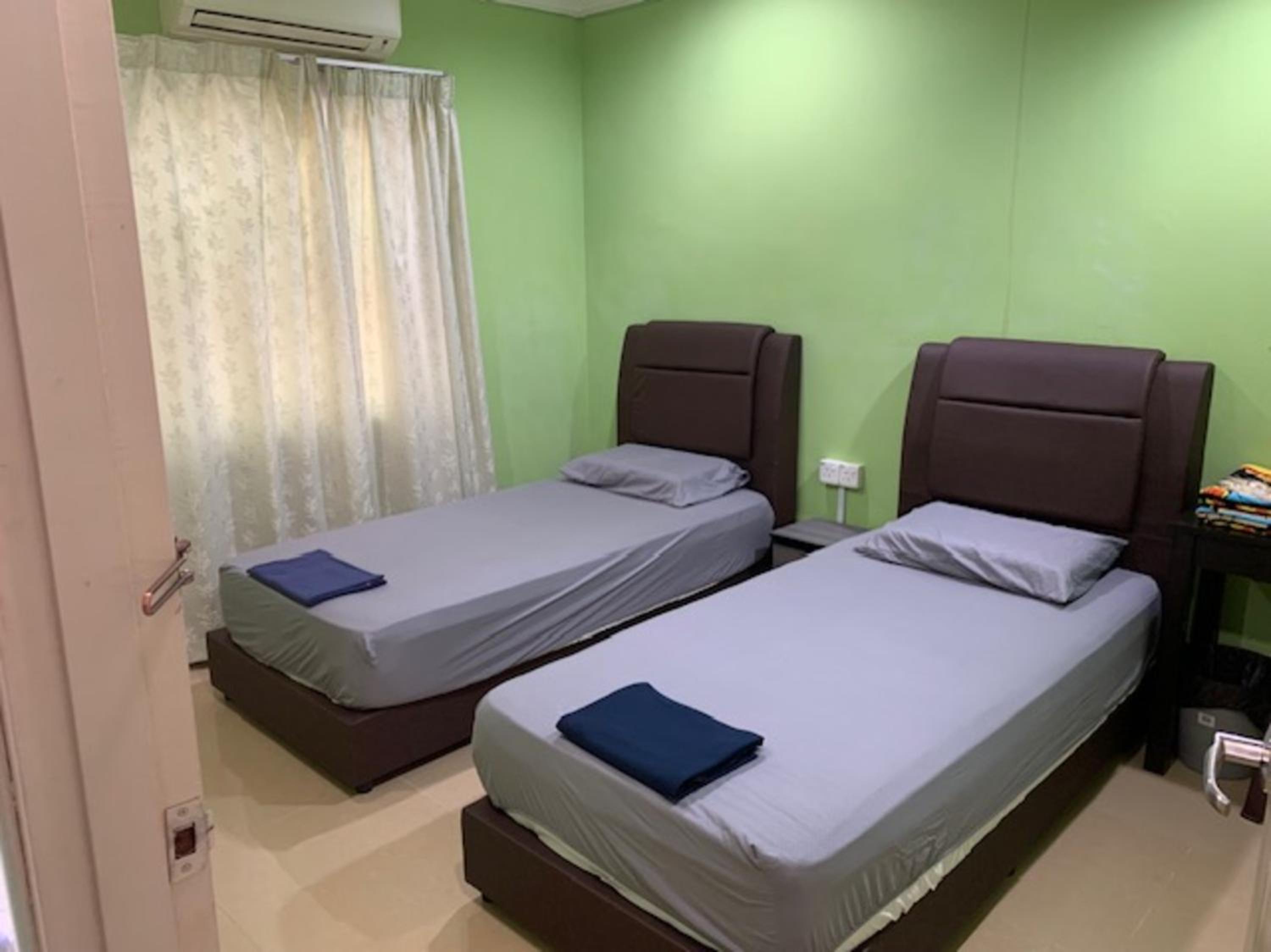 OYO 91025 THHomeStay