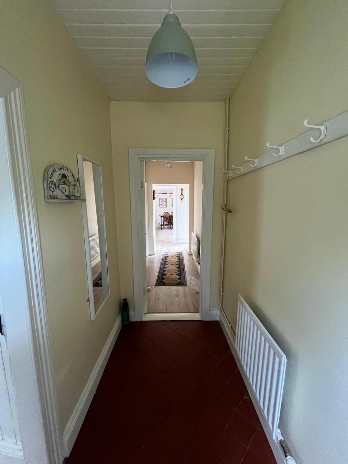 Hollybush Cottage Dundrum