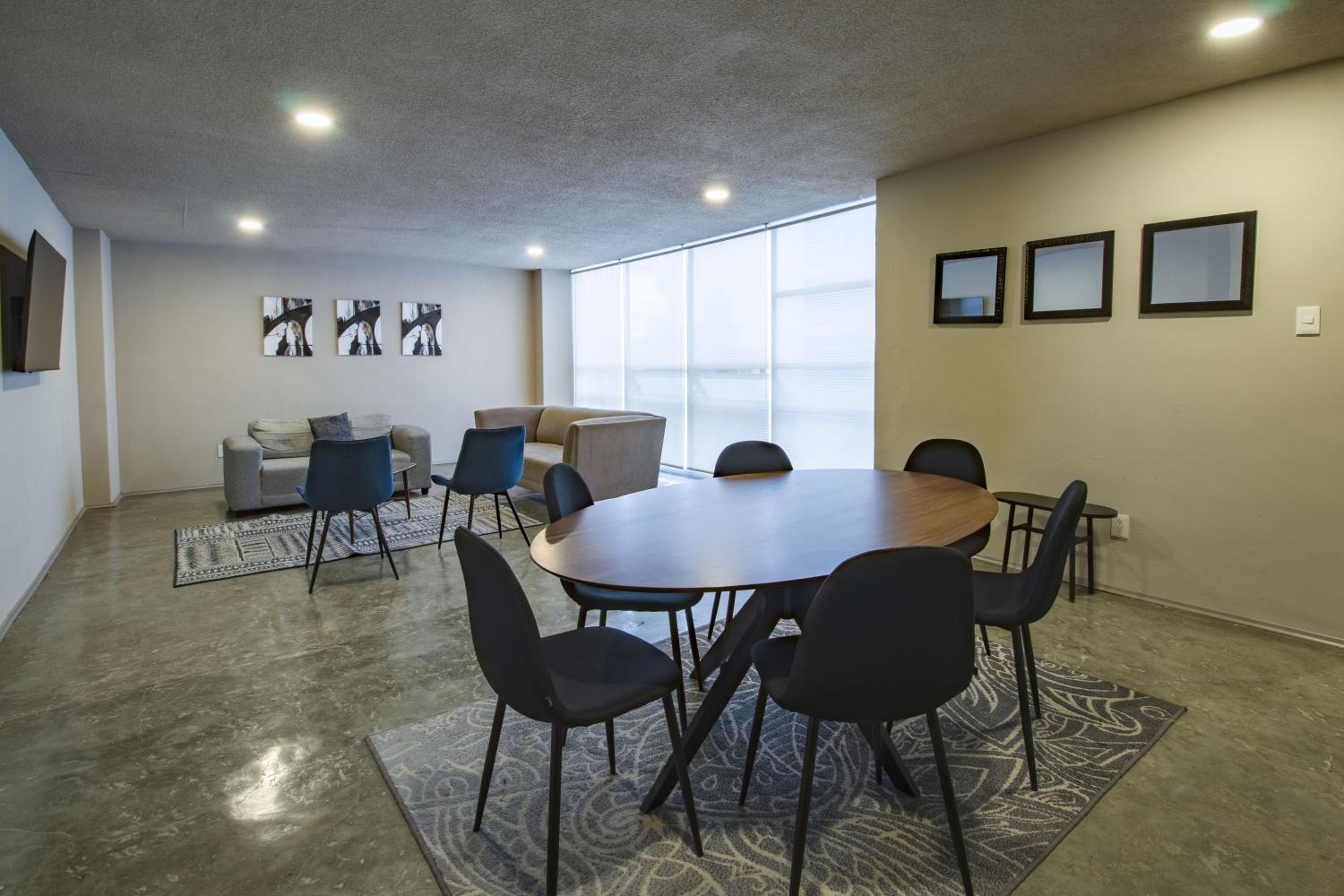 meeting & event spaces