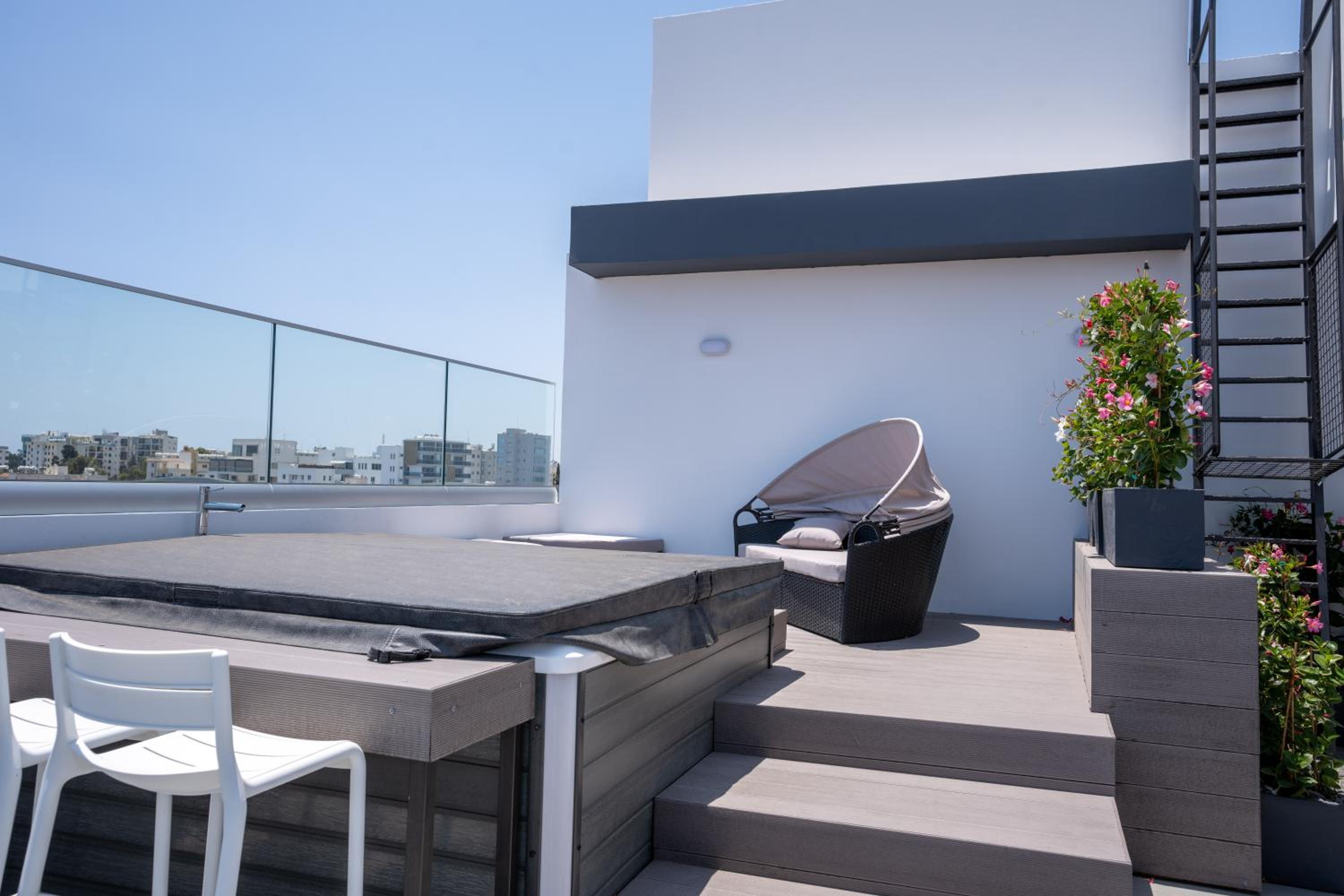 Sealife Citycenter Residences