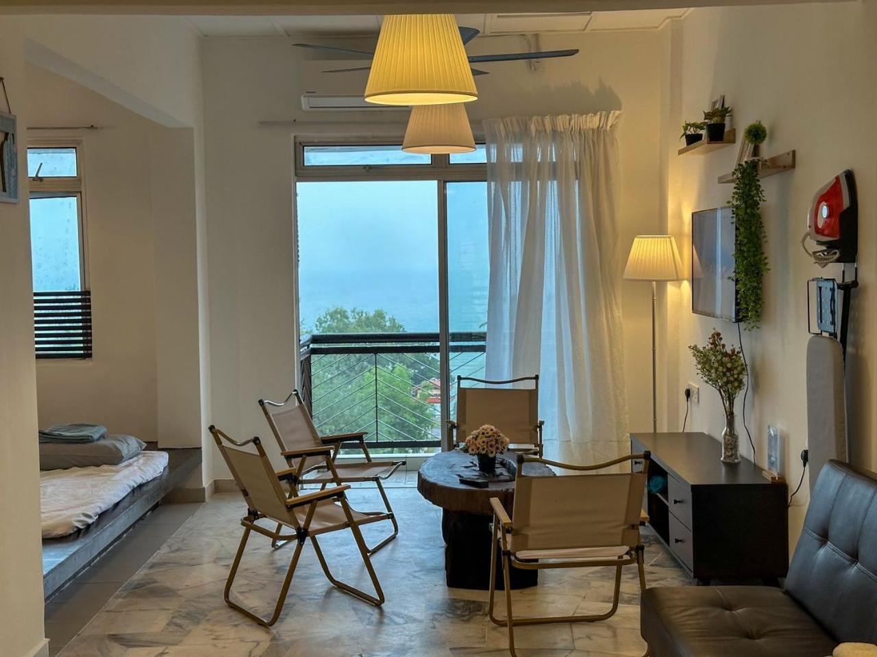 Laguna Seaview Suites PD By Maison photo 3