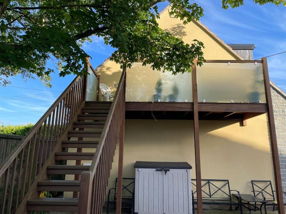 The Apt at Woodlands House, Glastonbury