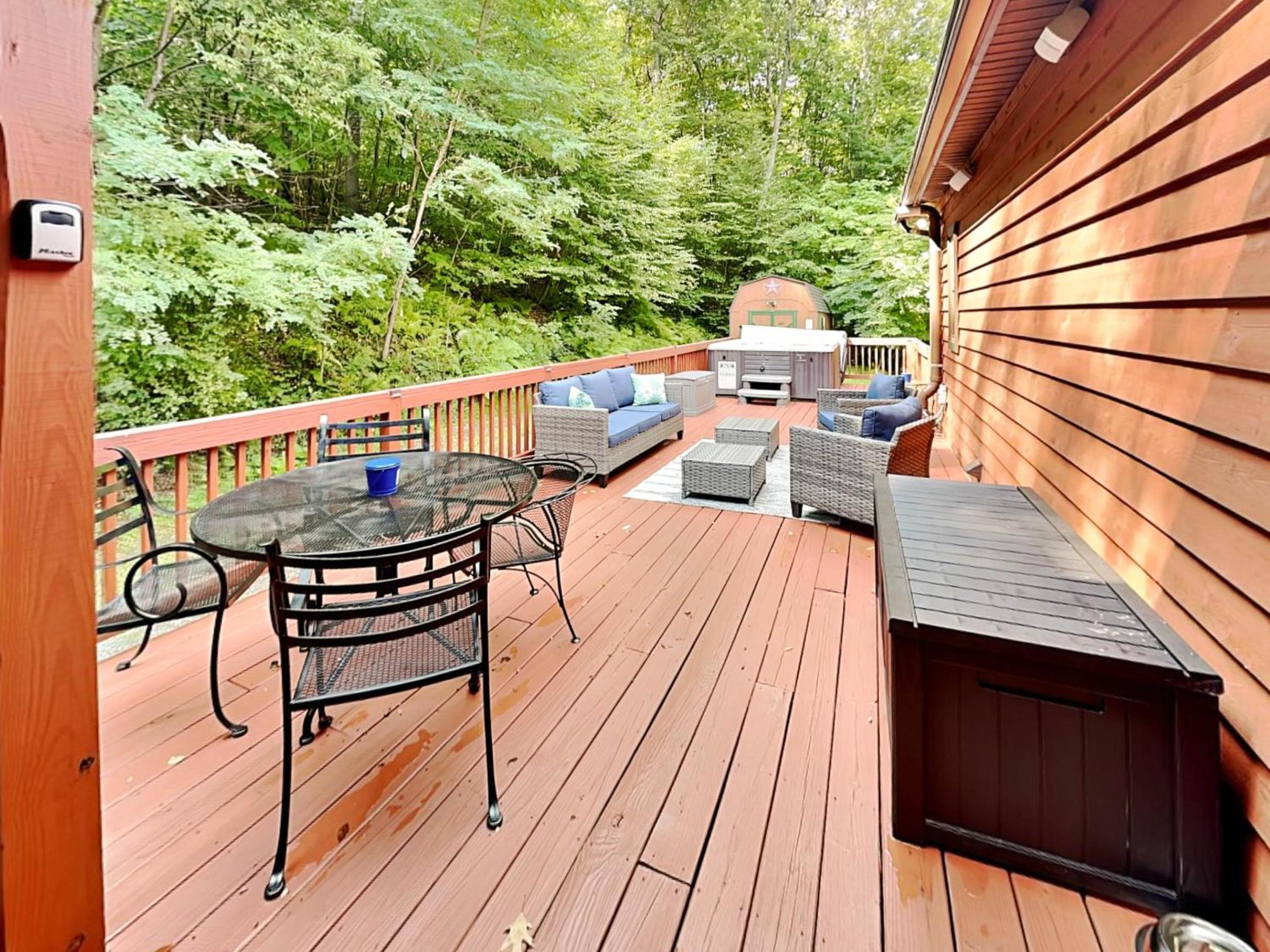 Hillside Hideaway
