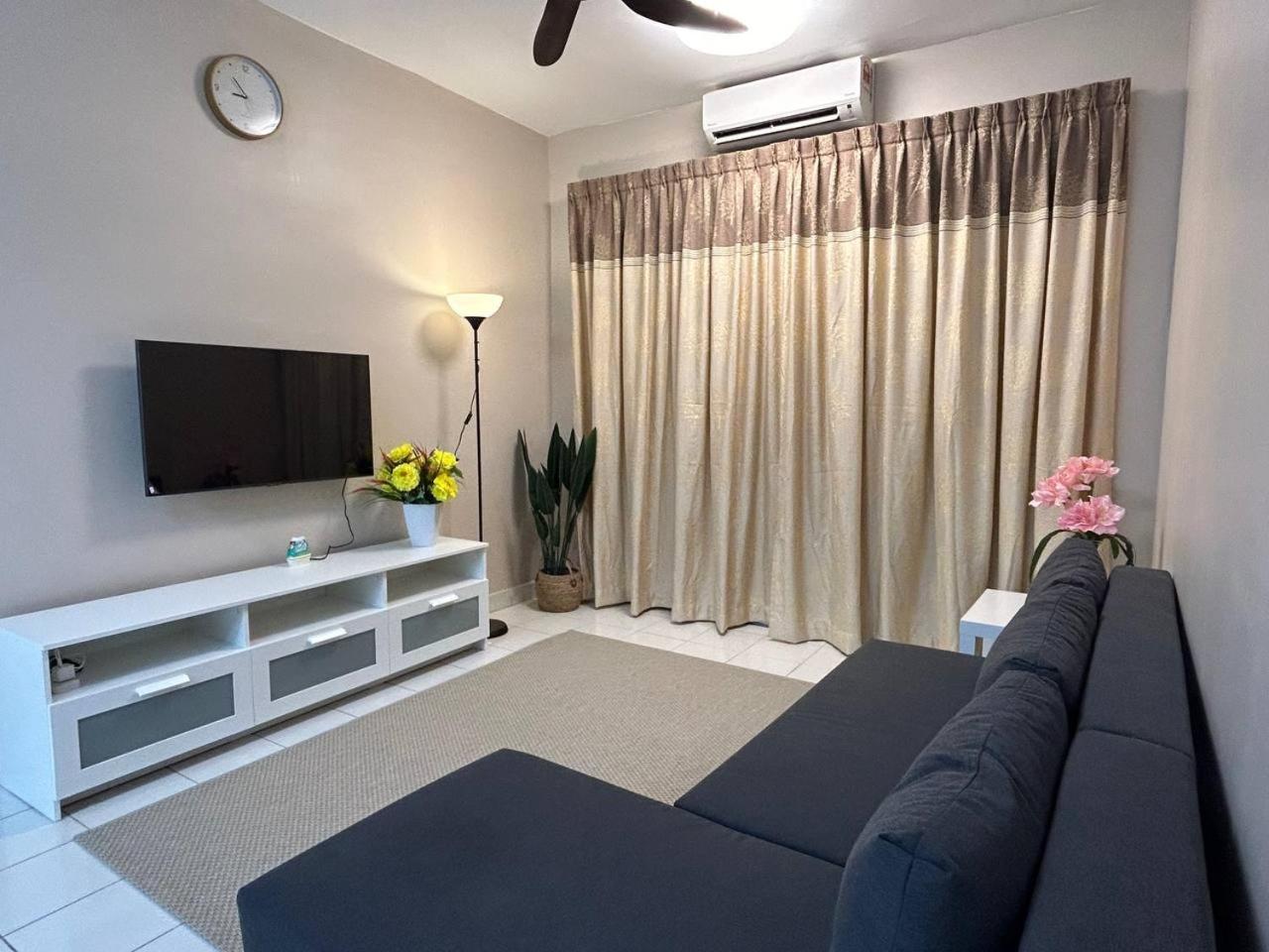 Zanayra Homestay