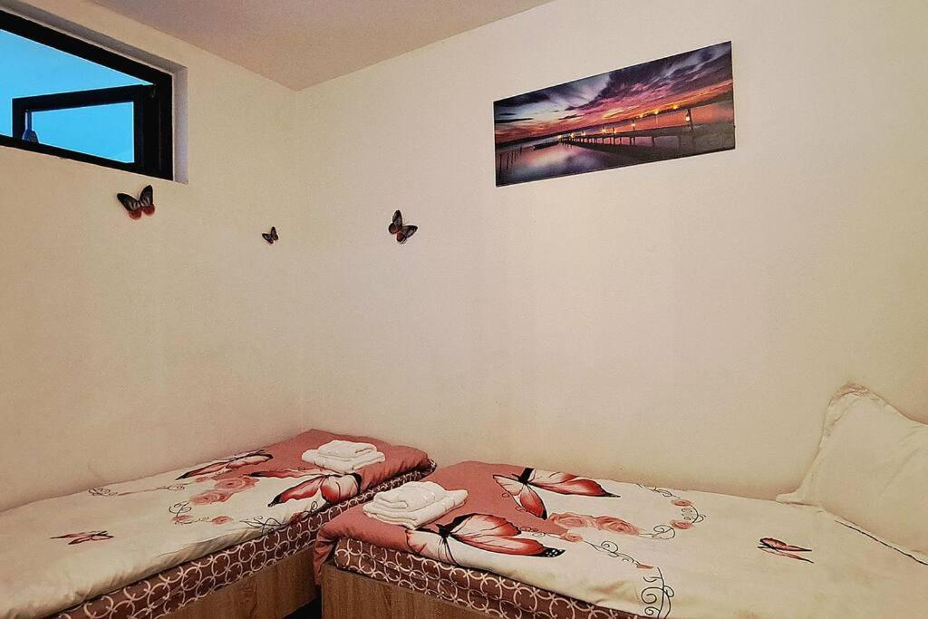 FLH - Karina Residence Sibiu - modern apt with AC view 4