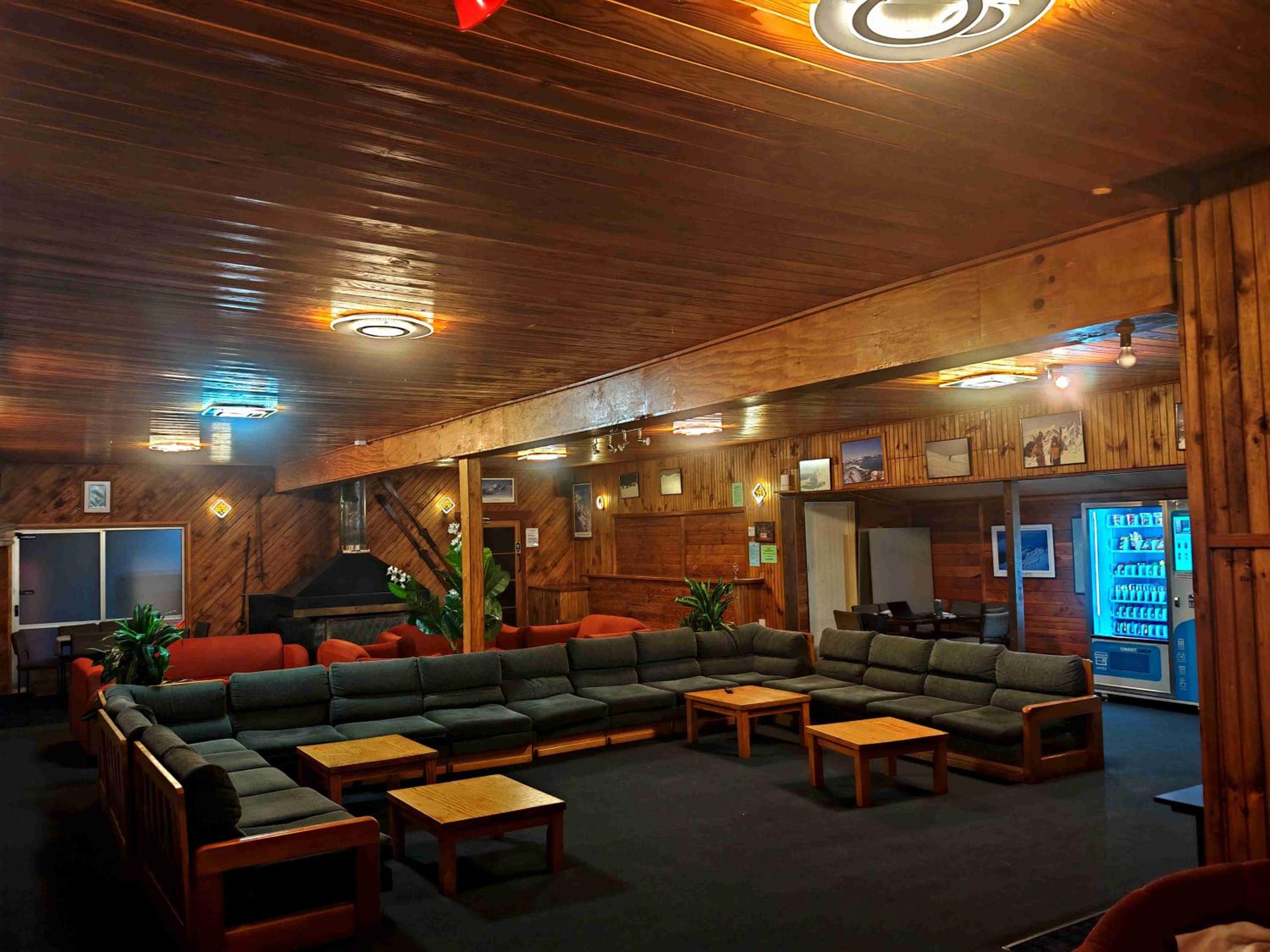 Pipers ski Lodge
