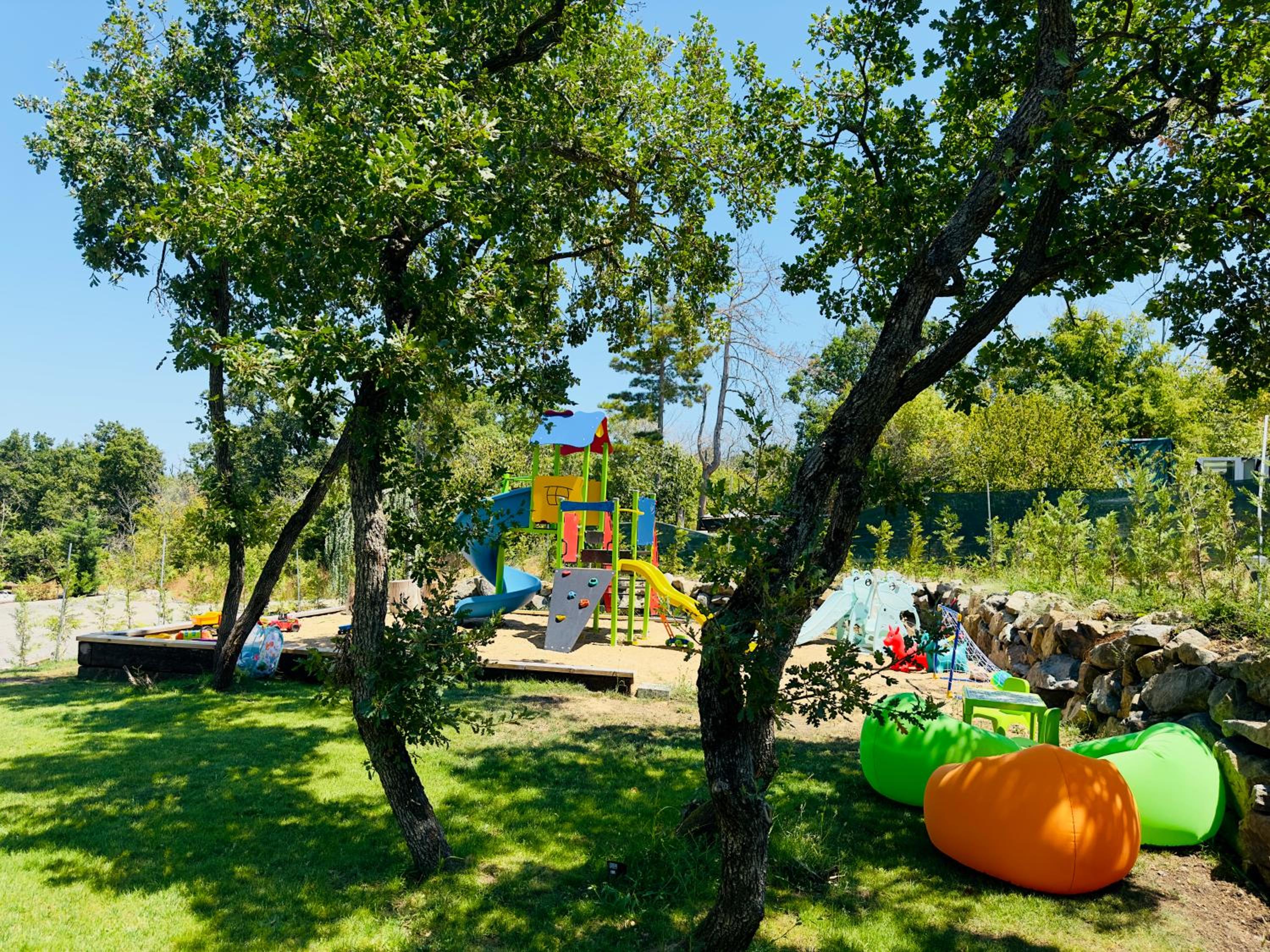 Holiday Village Smokinia