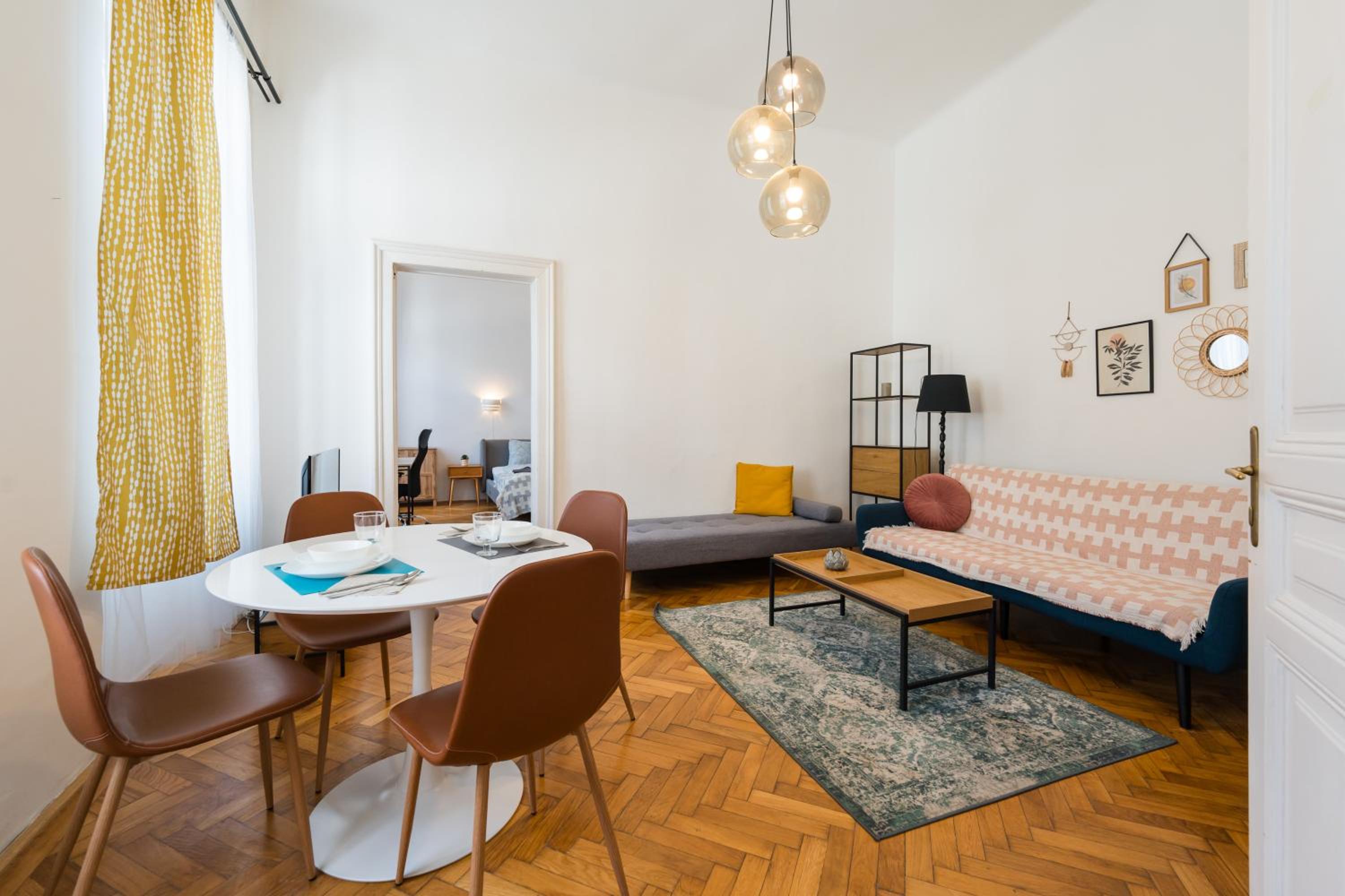 Basilica downtown apartment