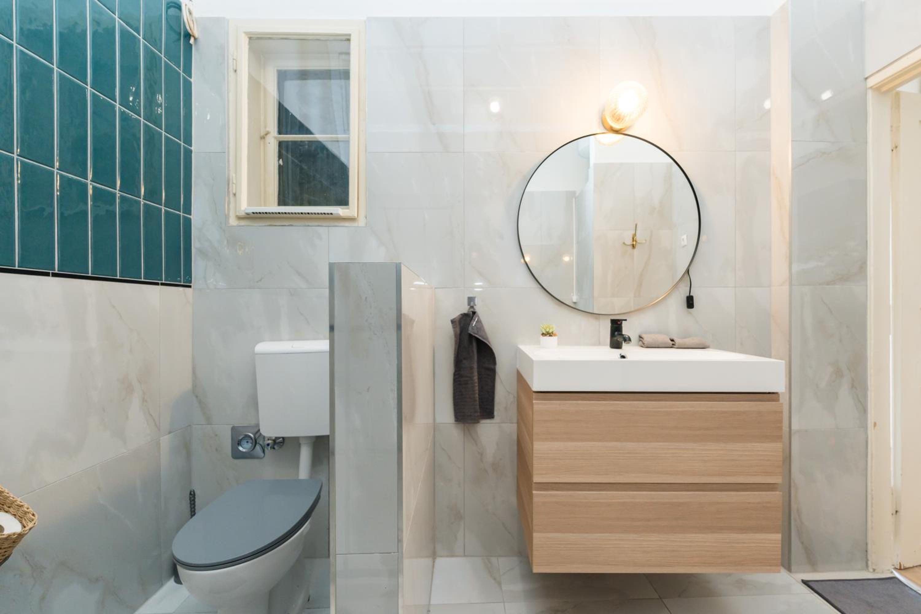 Basilica downtown apartment