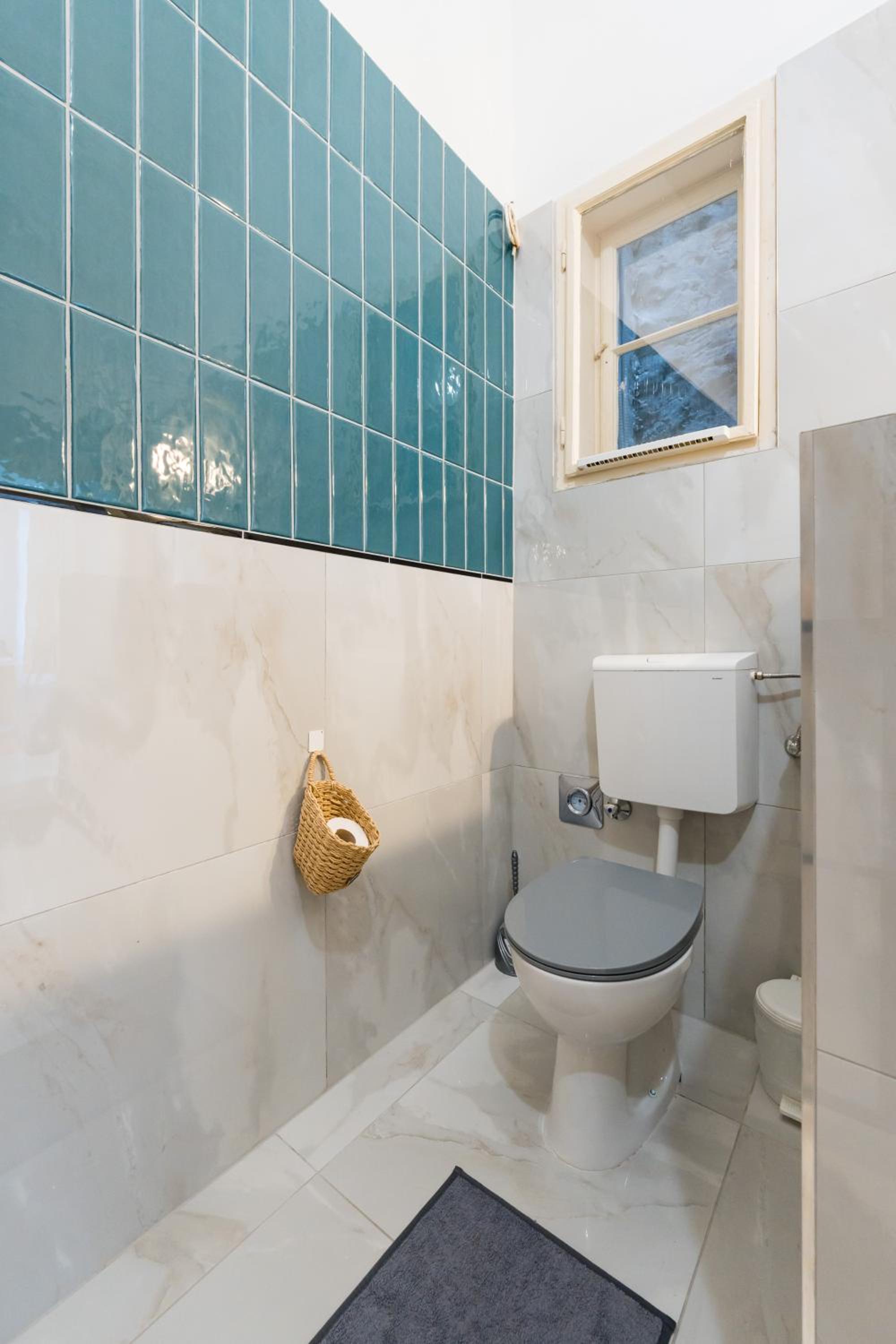 Basilica downtown apartment