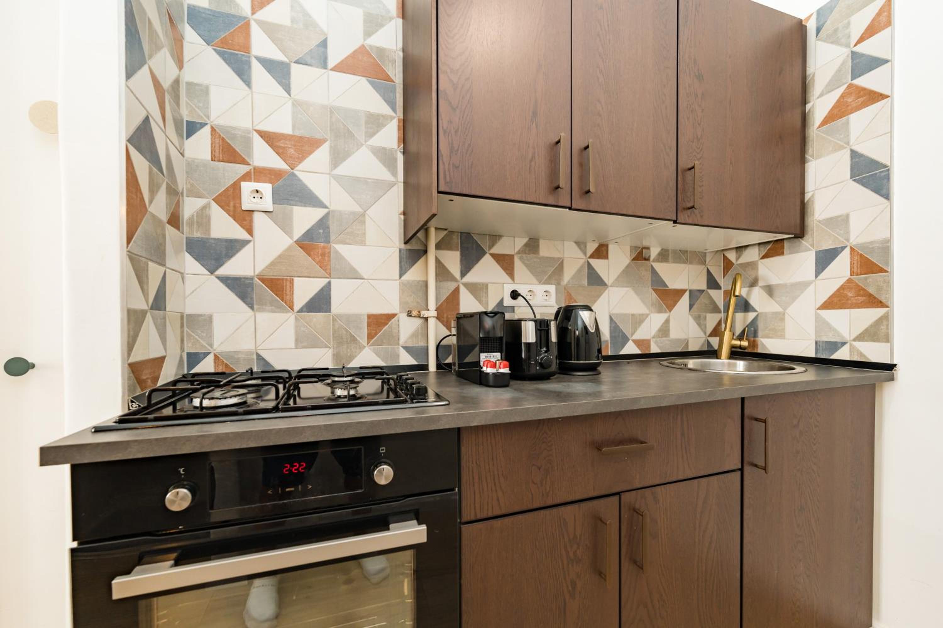 Basilica downtown apartment