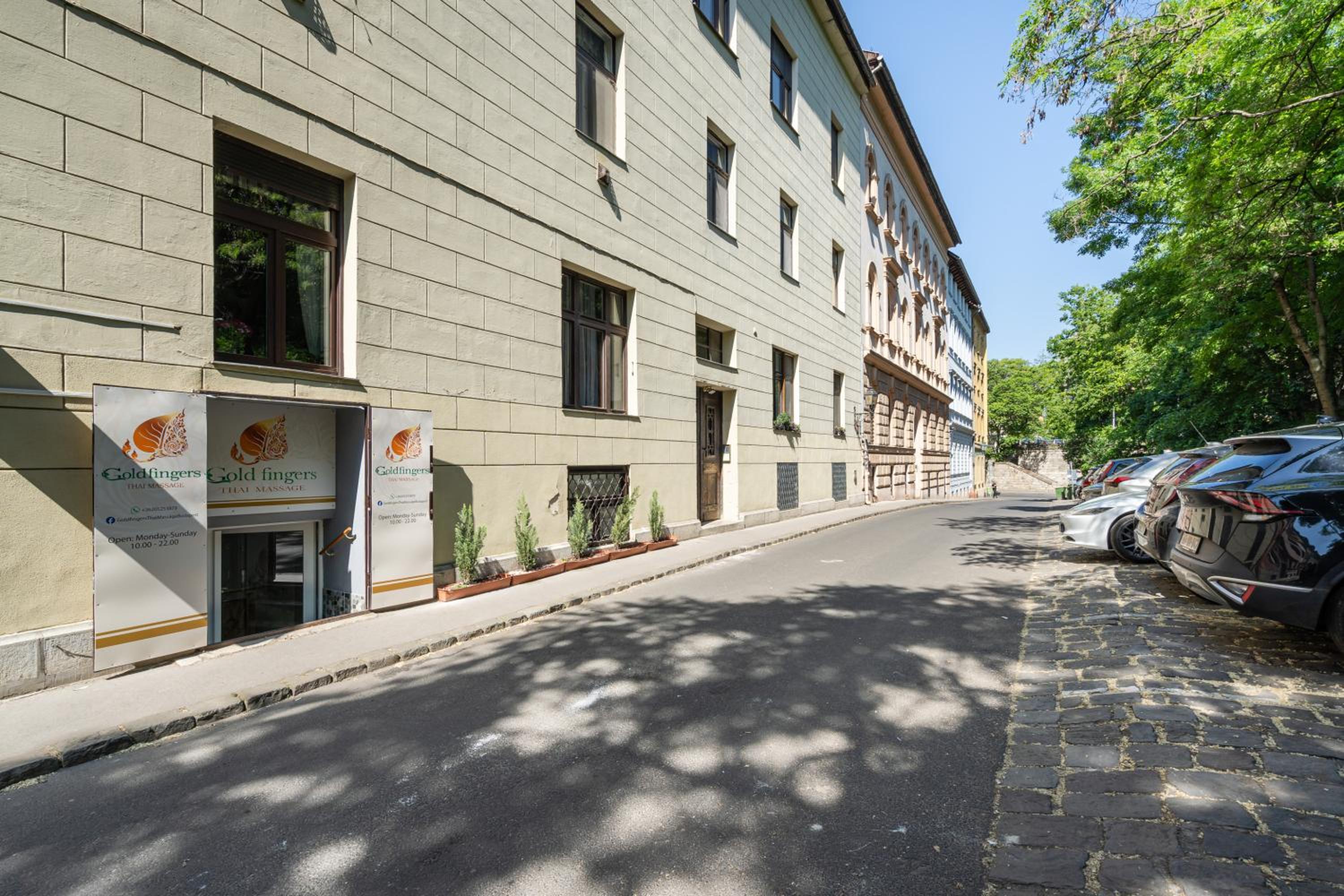 Castle Chainbridge Apartment