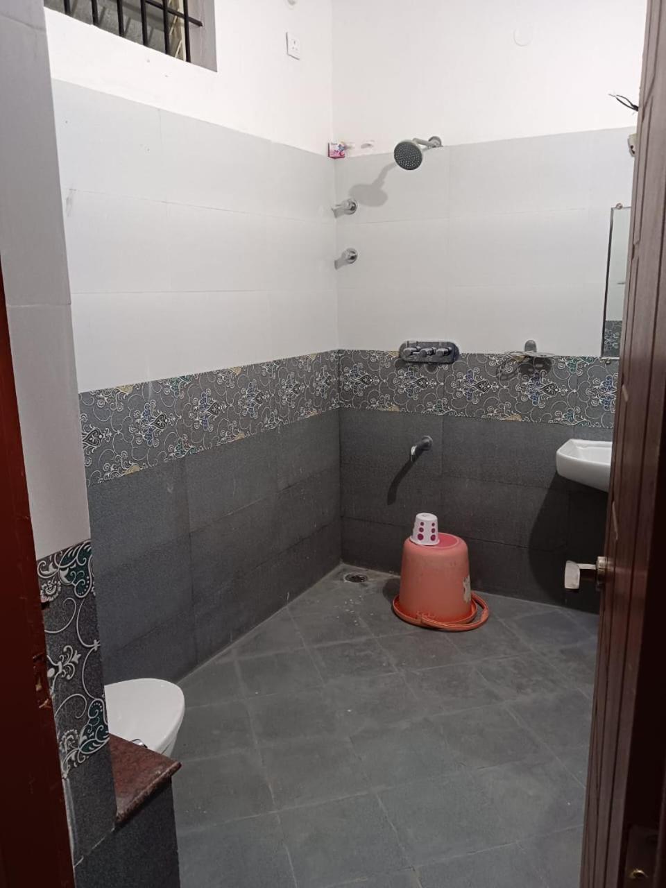 Venissa ServiceApartment