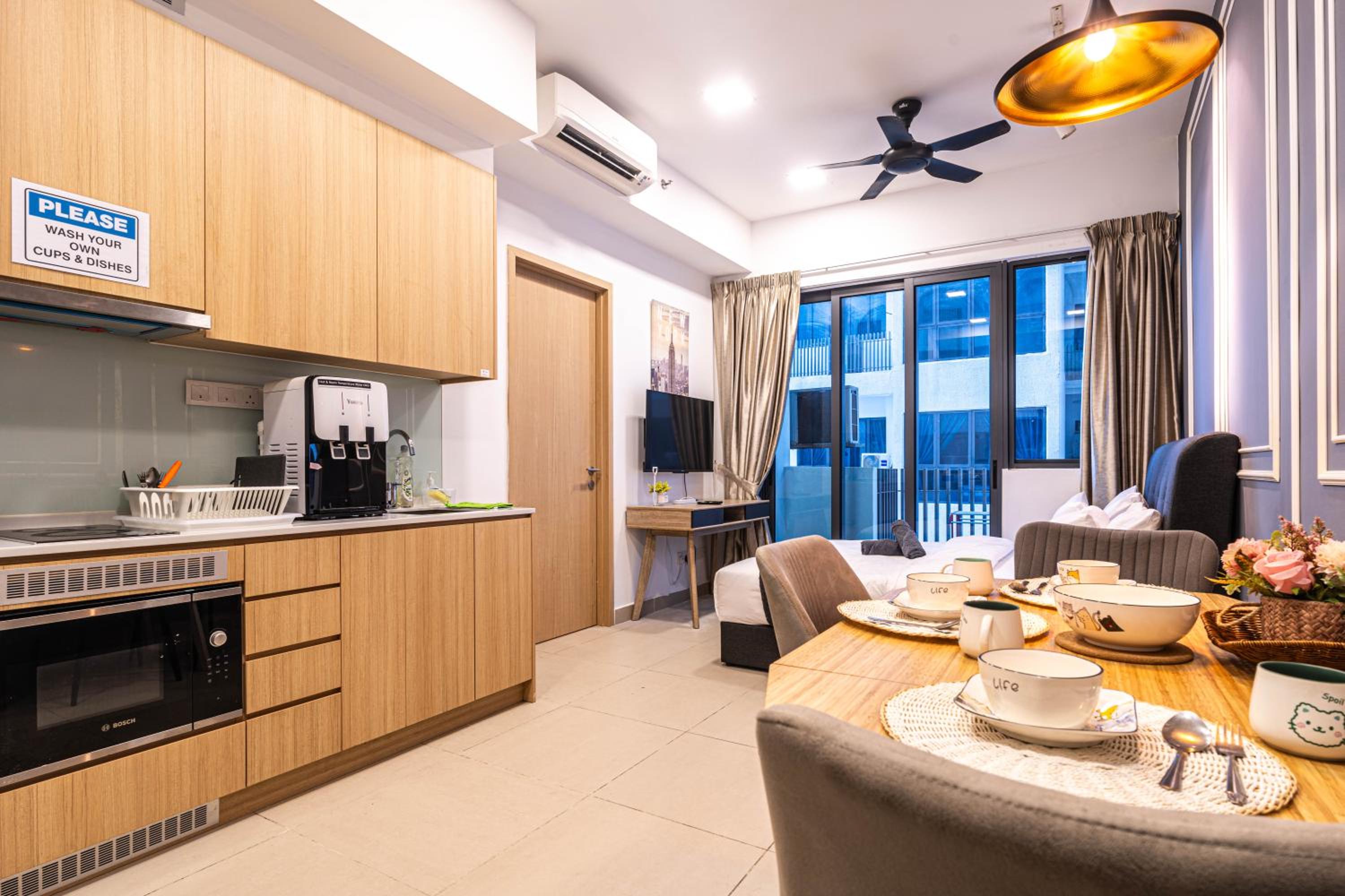 The Colony By Infinitum Best Pool View KLCC TRX Merdeka 118 KL Tower