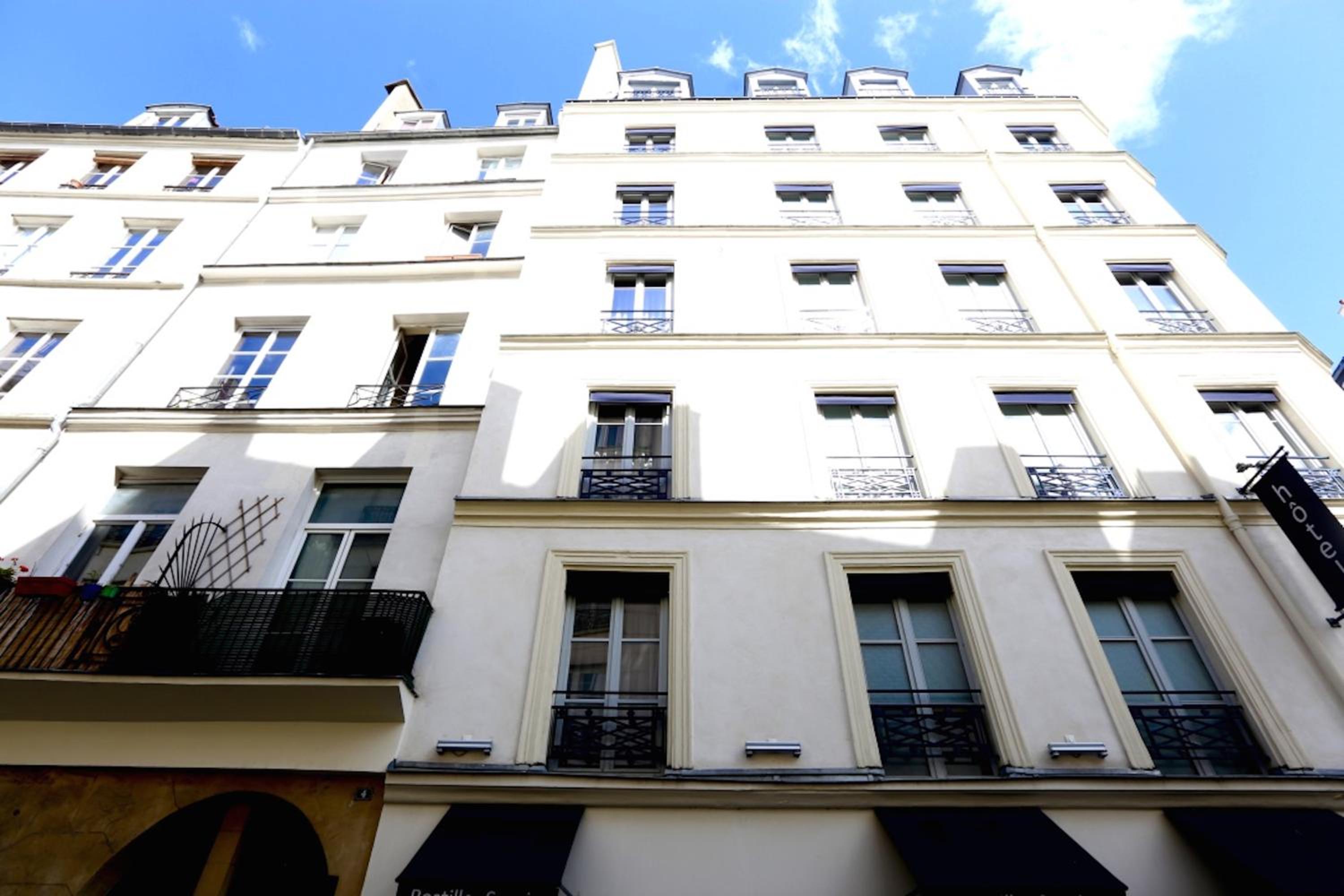 Lovely studio Le Marais