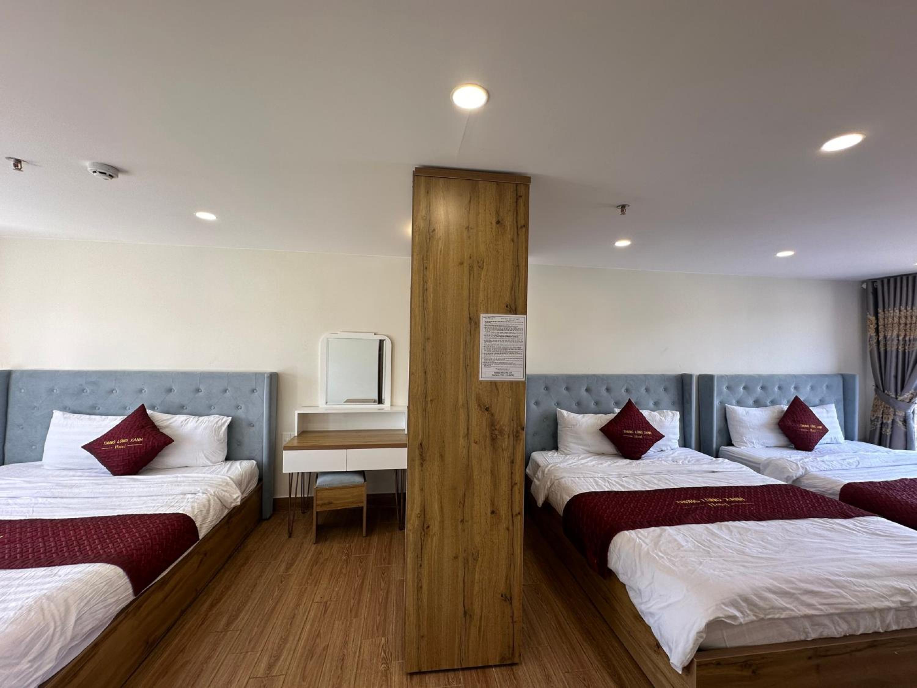 Thung Lũng Xanh TQK Hotel