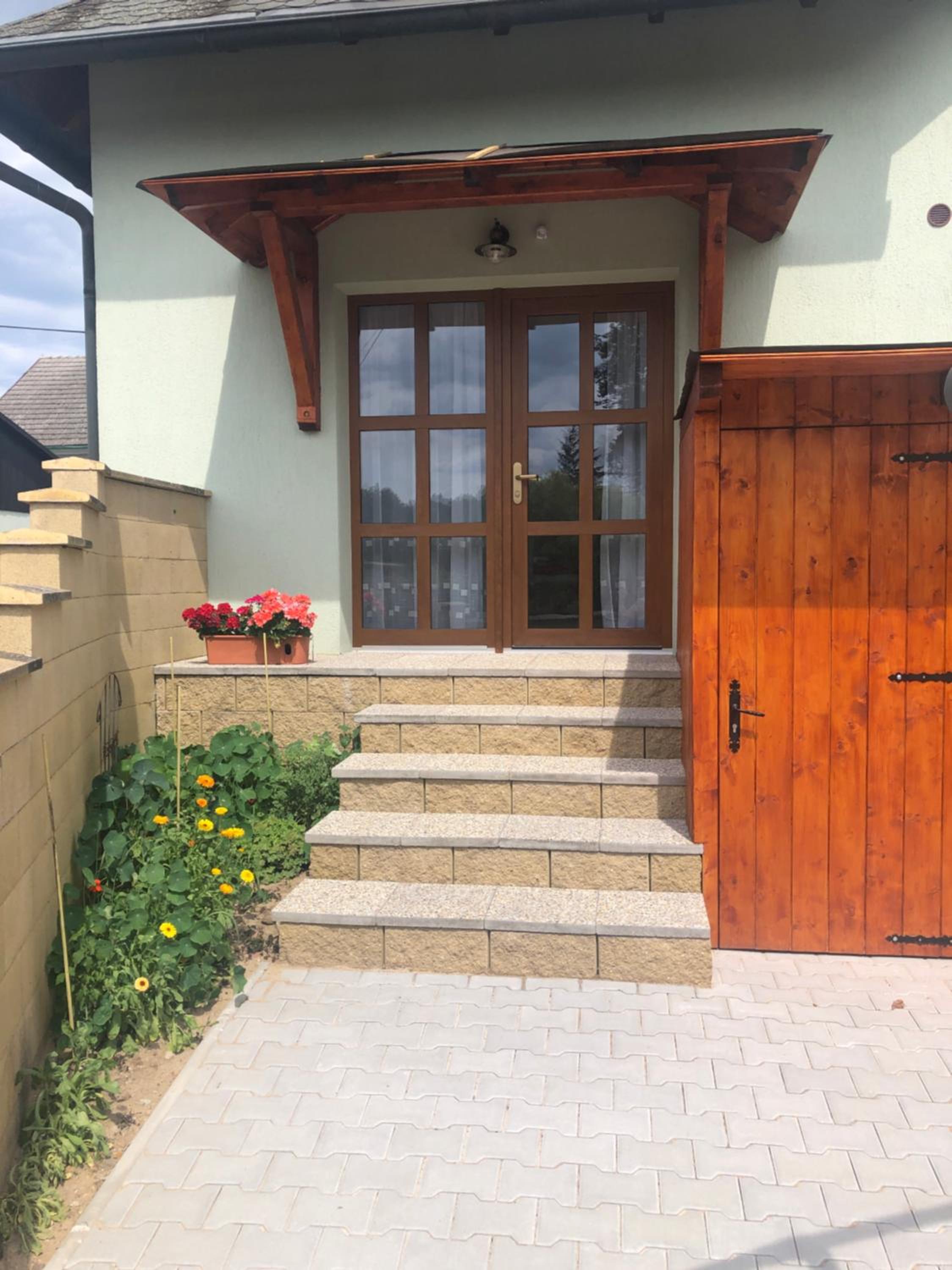 AP2, Hrubá Skála, Apartmány Nad Lípou