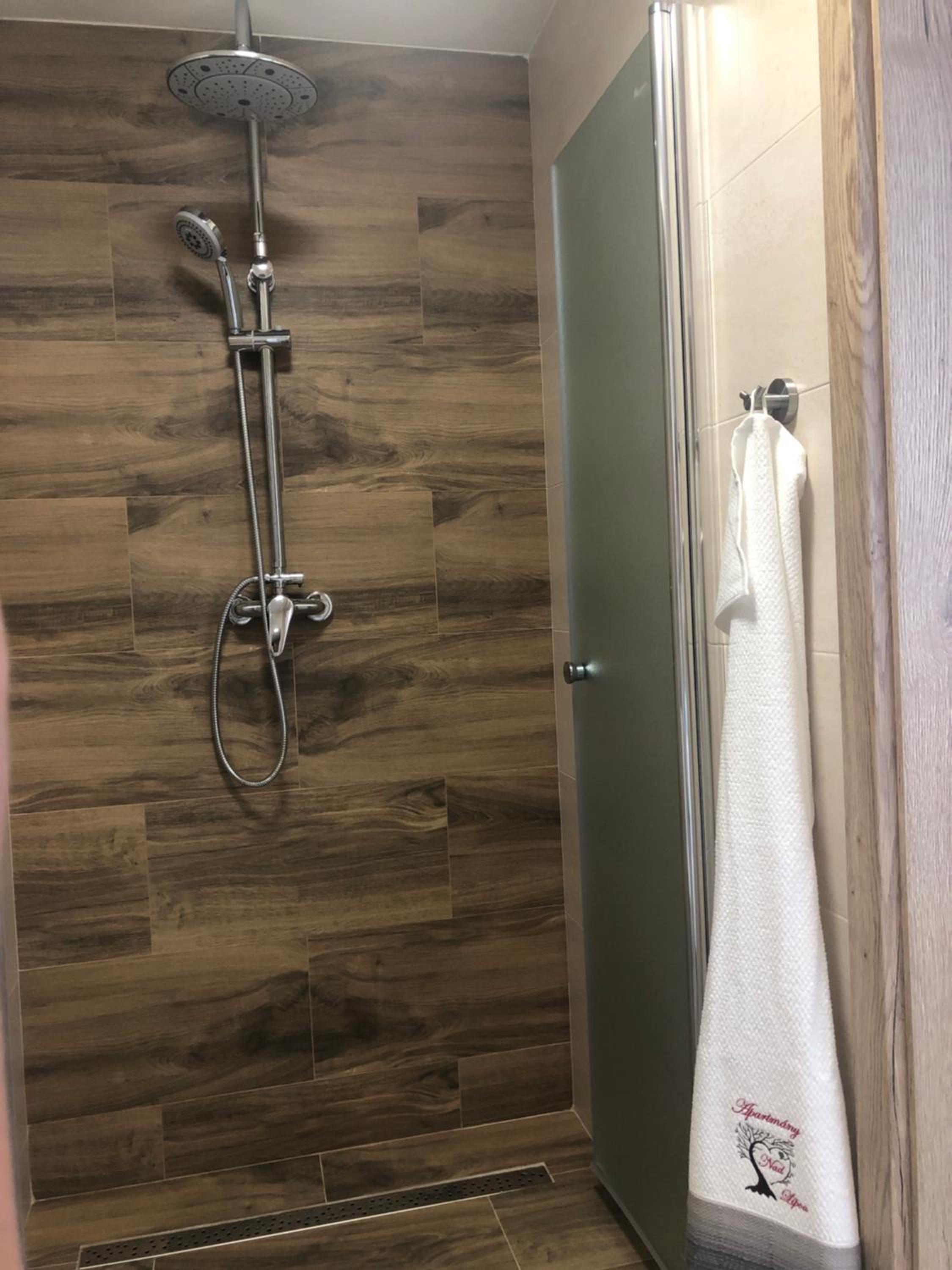 AP2, Hrubá Skála, Apartmány Nad Lípou
