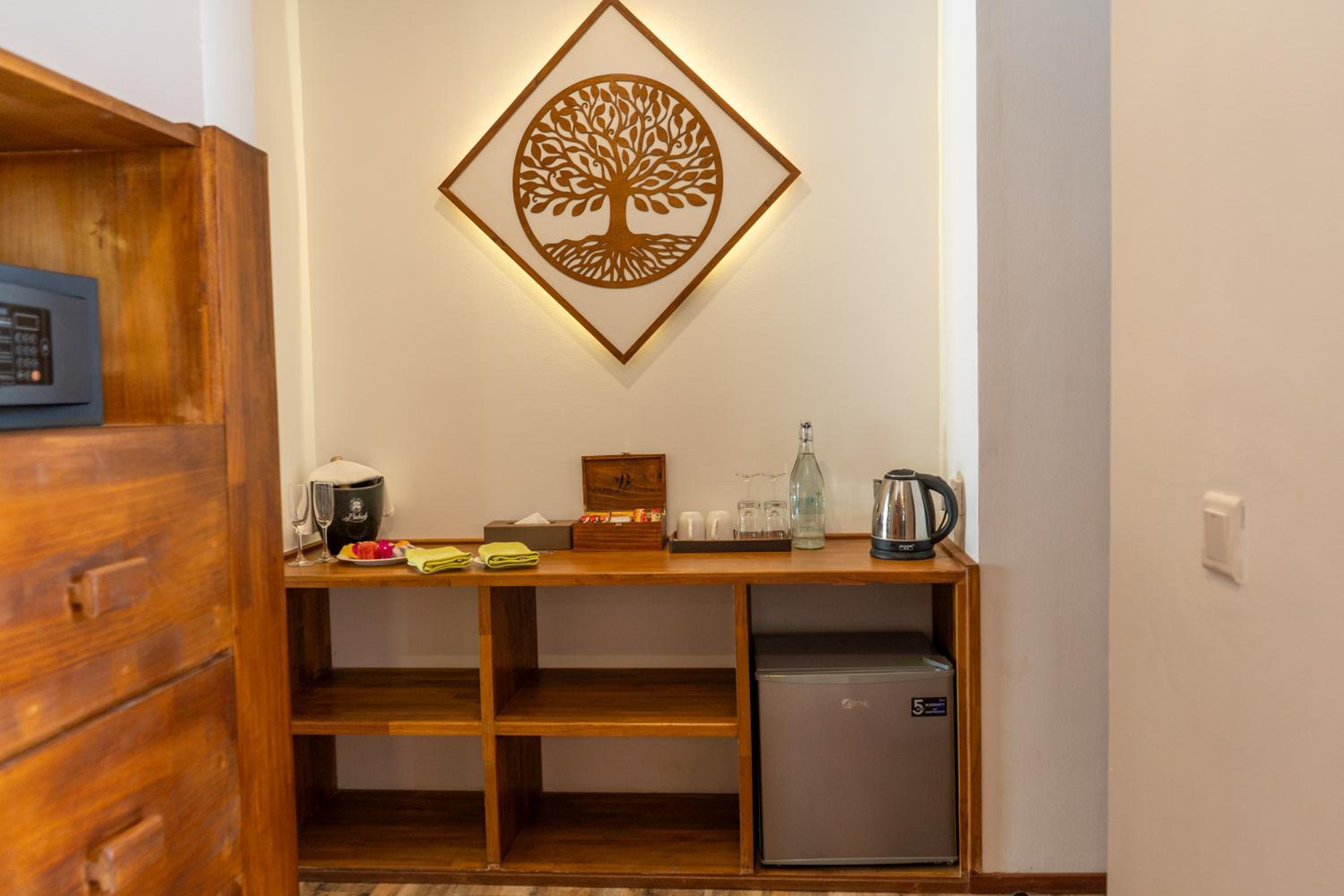 Kudafushi Resort & Spa