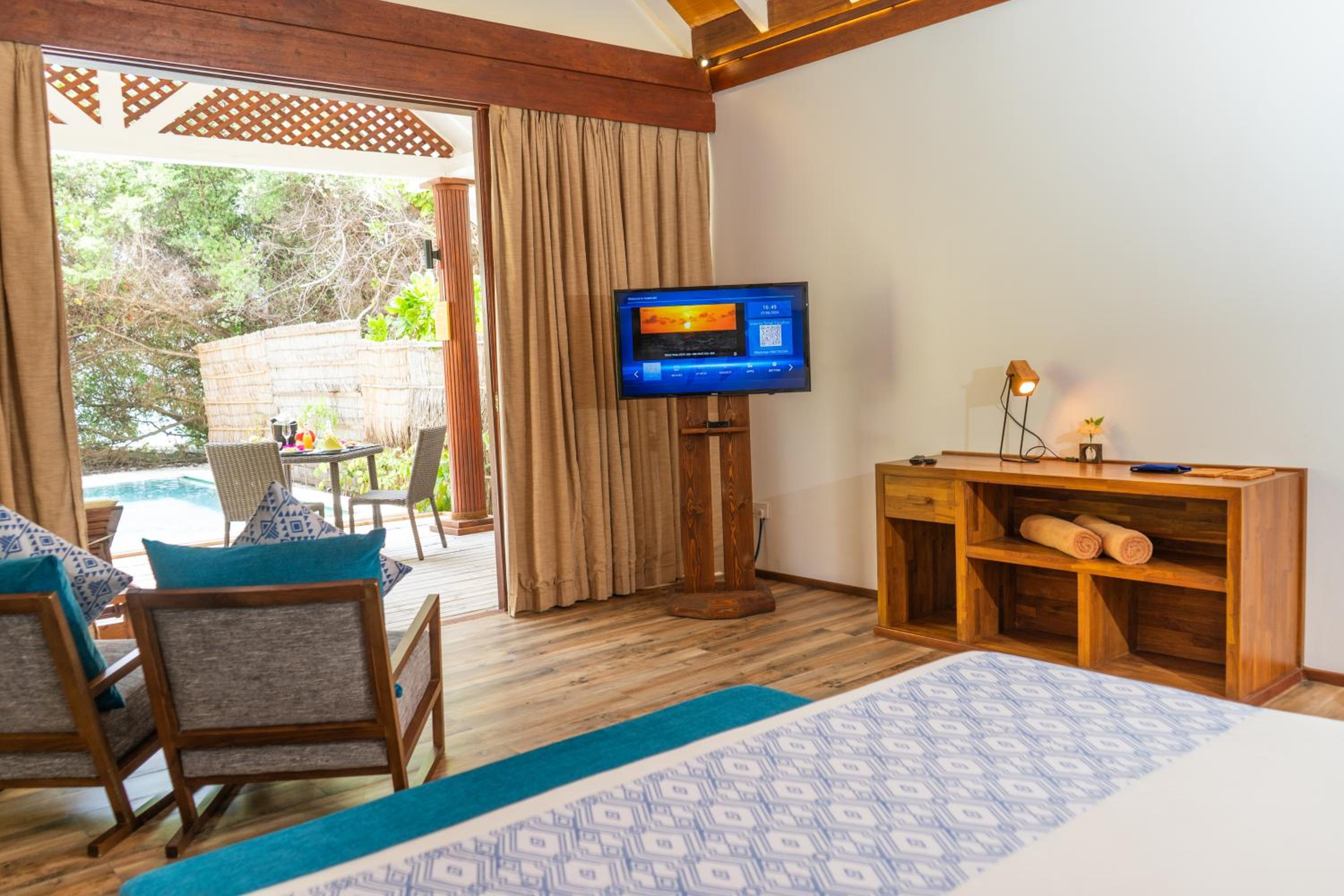 Kudafushi Resort & Spa