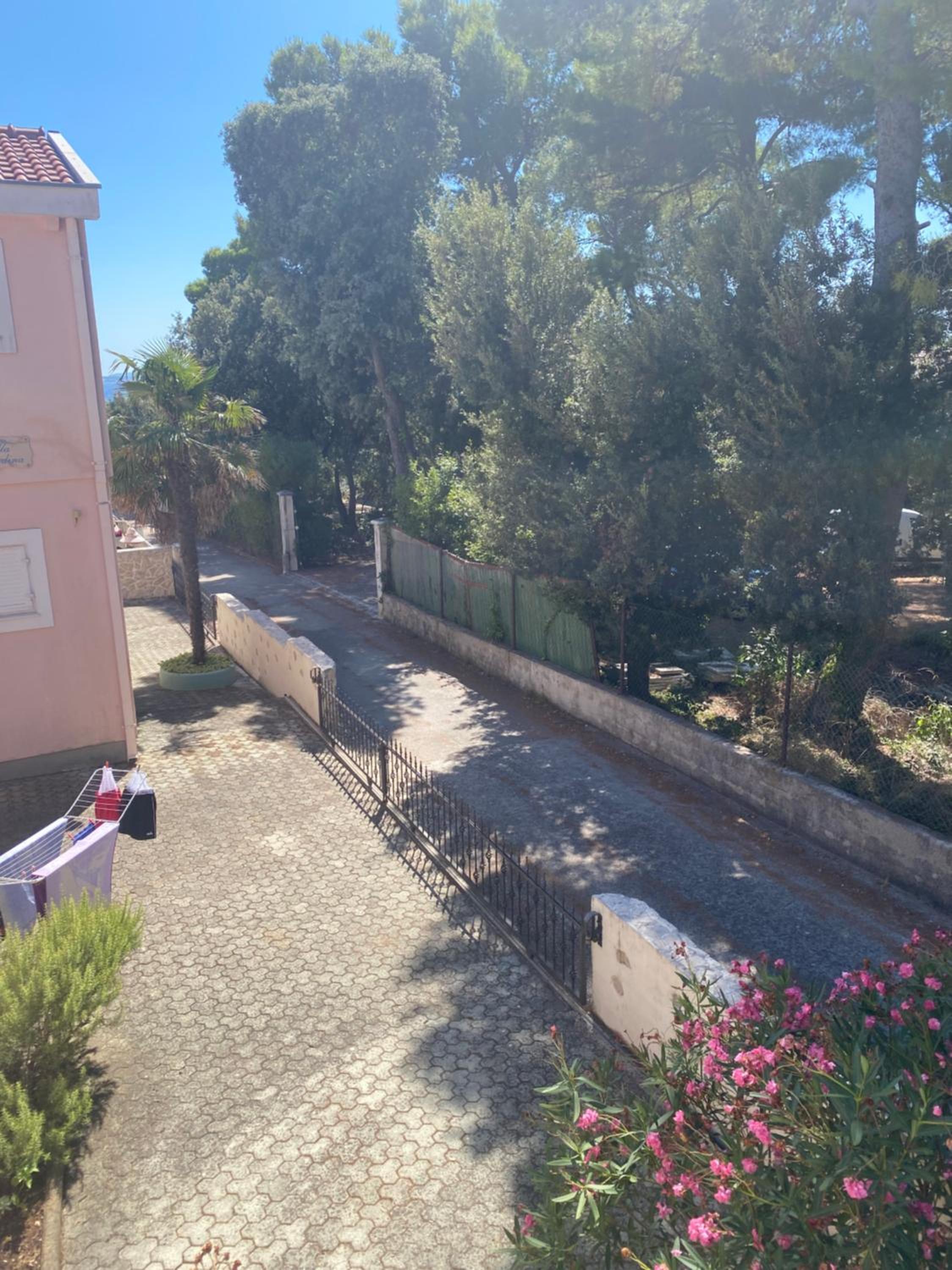 Apartman Bari Petrcane view 3